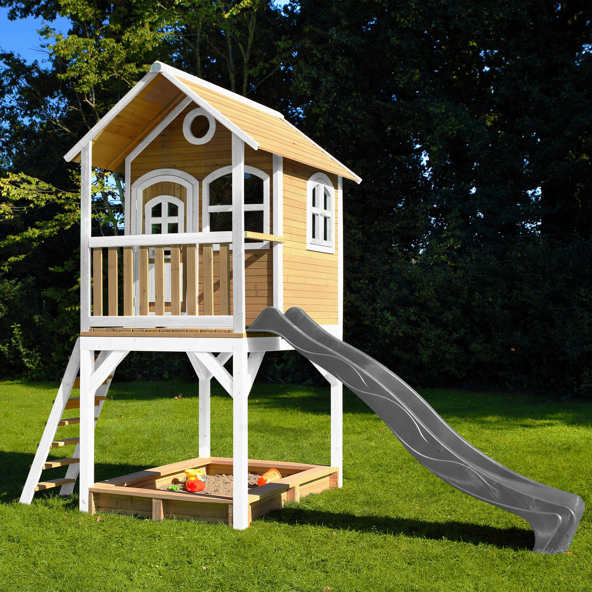AXI Spielhaus Sarah braun B/H/L: ca. 370x291x191 cm Sarah - braun/weiß (191,00/370,00/291,00cm) - AXI