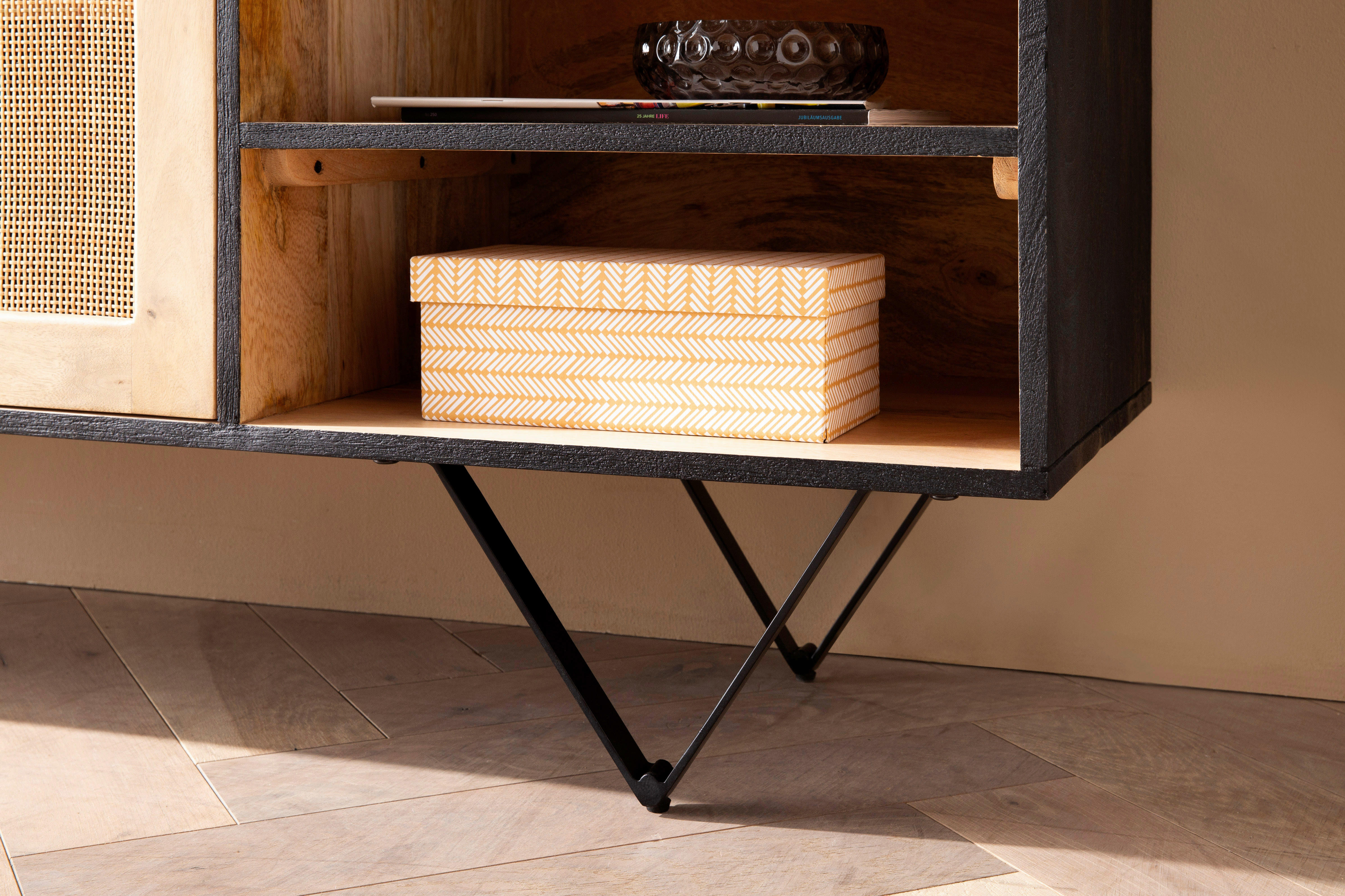 Sideboard schwarz B/H/T: ca. 145x75x40 cm Sideboard - schwarz (145,00/75,00/40,00cm) - Wohnling