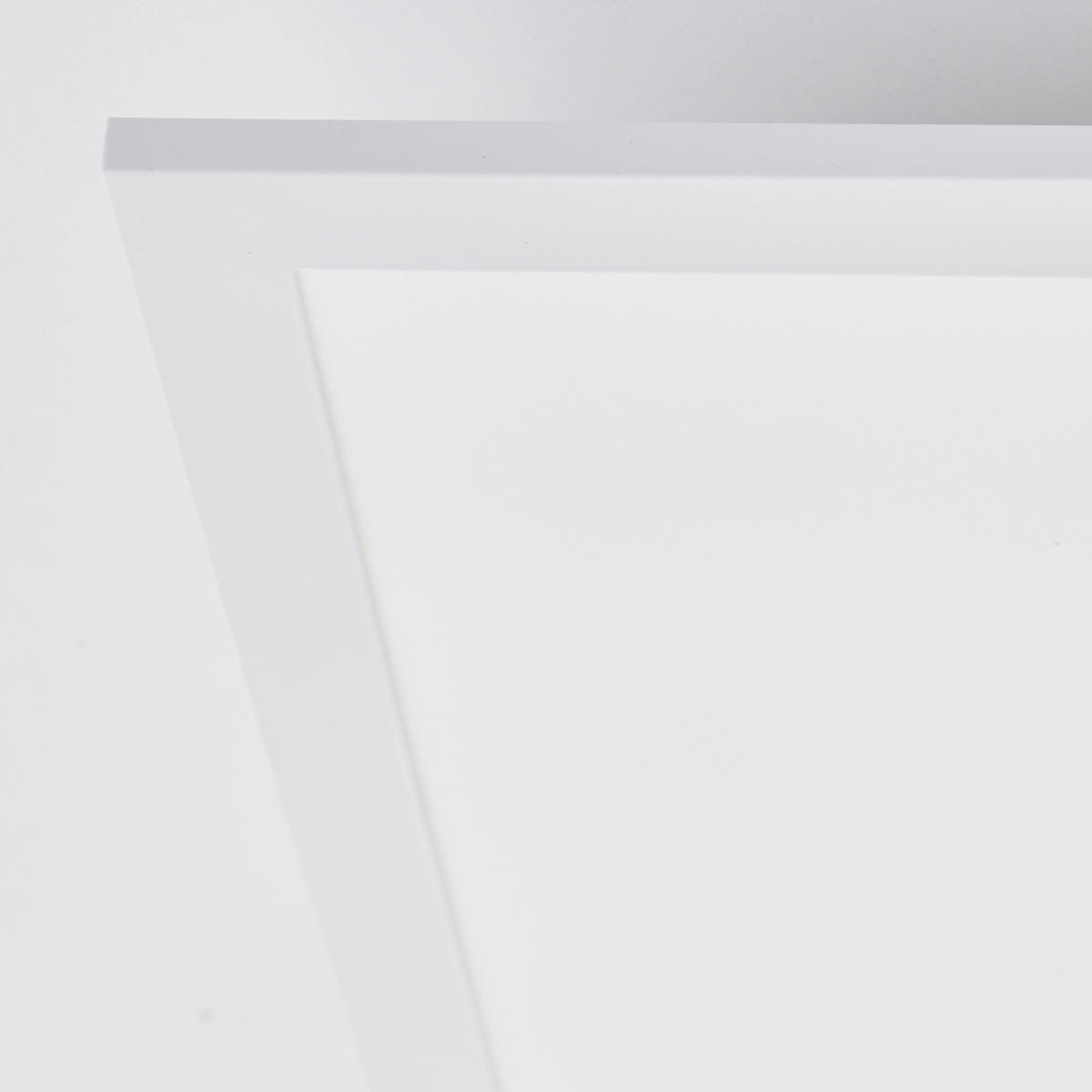 Brilliant LED-Deckenleuchte weiß Metall Kunststoff B/H/L: ca. 122,5x8x33 cm Briston - weiß (33,00/122,50/8,00cm) - Brilliant