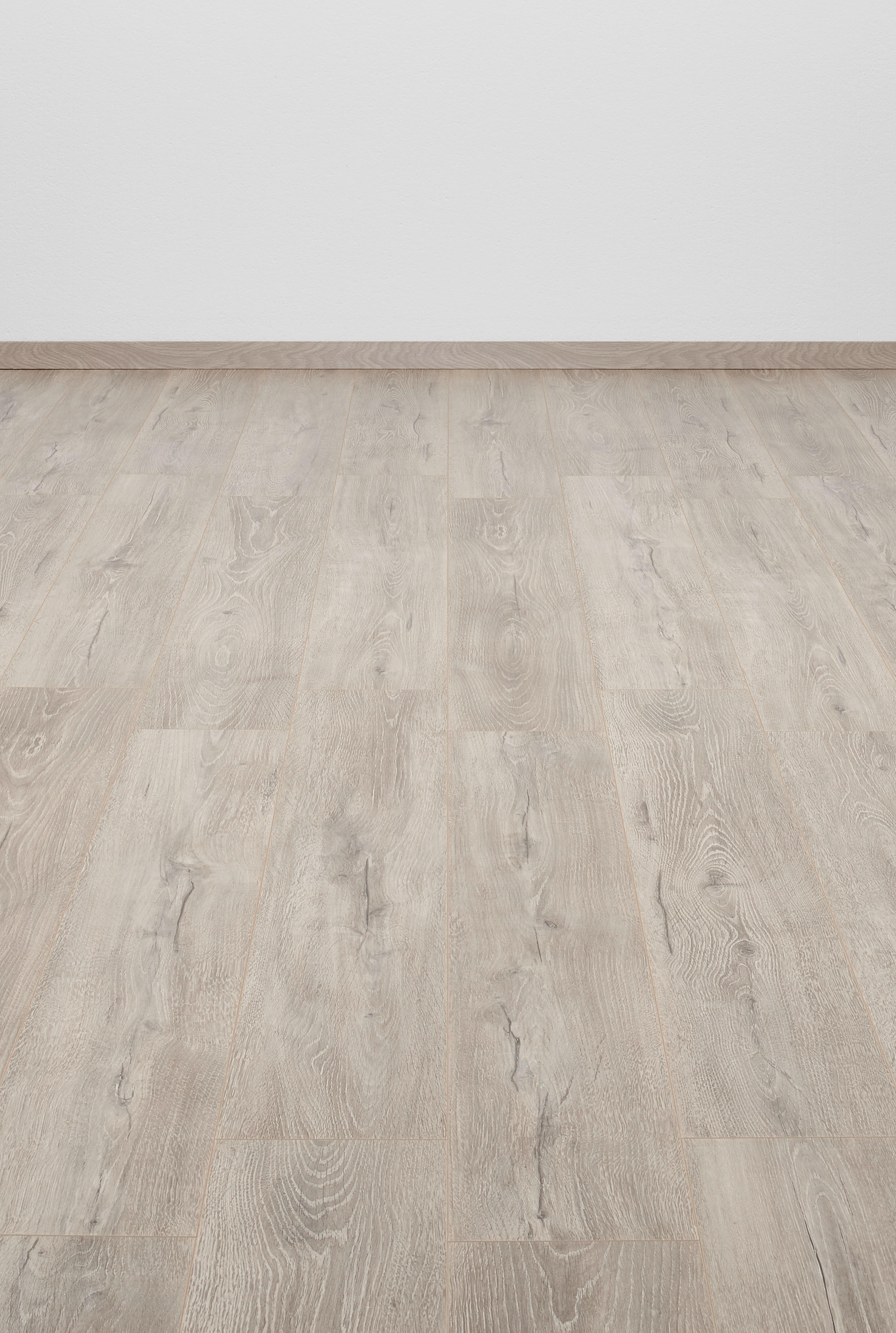 EGGER Laminatboden Eiche grau ca. 2,4936 m² im Paket B/L: ca. 19,3x129,2 cm pro Paket Eiche grau ca. 2,4936 m² im Paket - grau (19,30/129,20cm) - EGGER