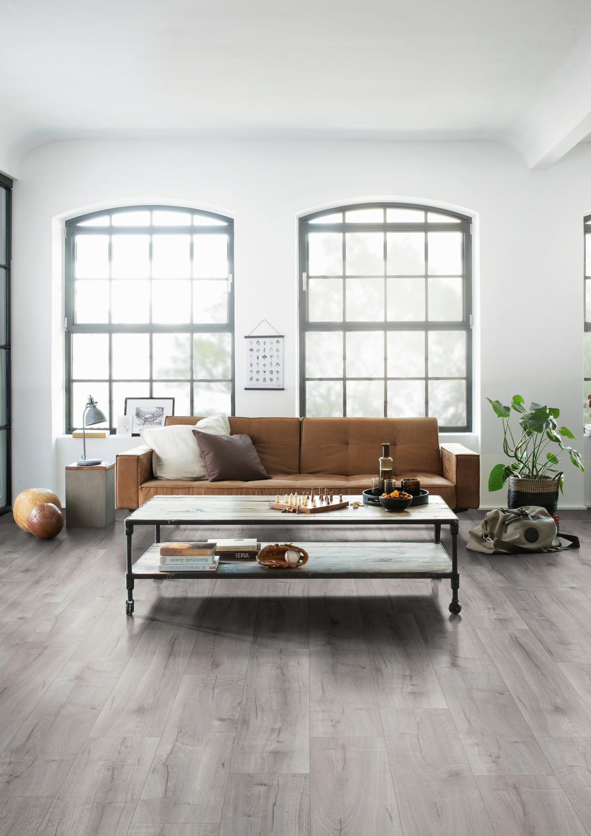 Laminatboden Old light grey ca.1,9948m² im Paket  B/L: ca. 129,2x19,3 cm pro Paket Old light grey ca.1,9948m² im Paket - hellgrau (129,20/19,30cm)