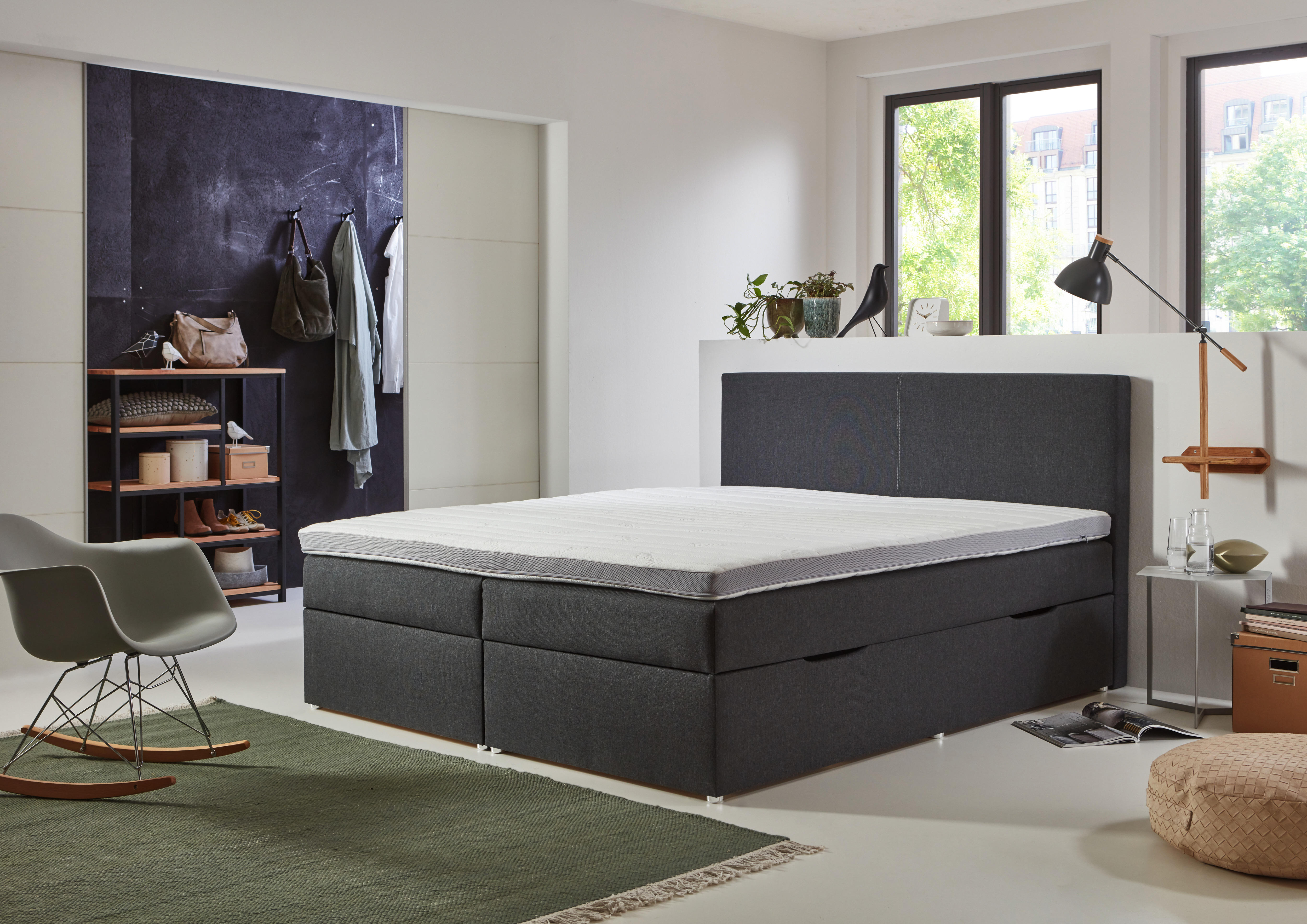 in der Mitte von Nirgendwo Durch dazugewinnen schlafzimmer komplett