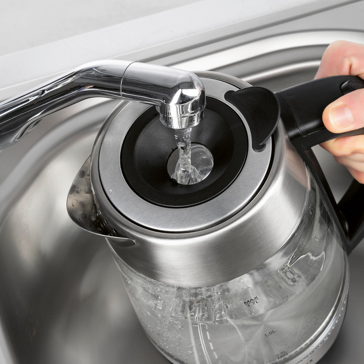 GOURMETmaxx Wasserkocher LED-Wasserkocher_Glas - schwarz (21,10/18,10/25,10cm) - GOURMETmaxx