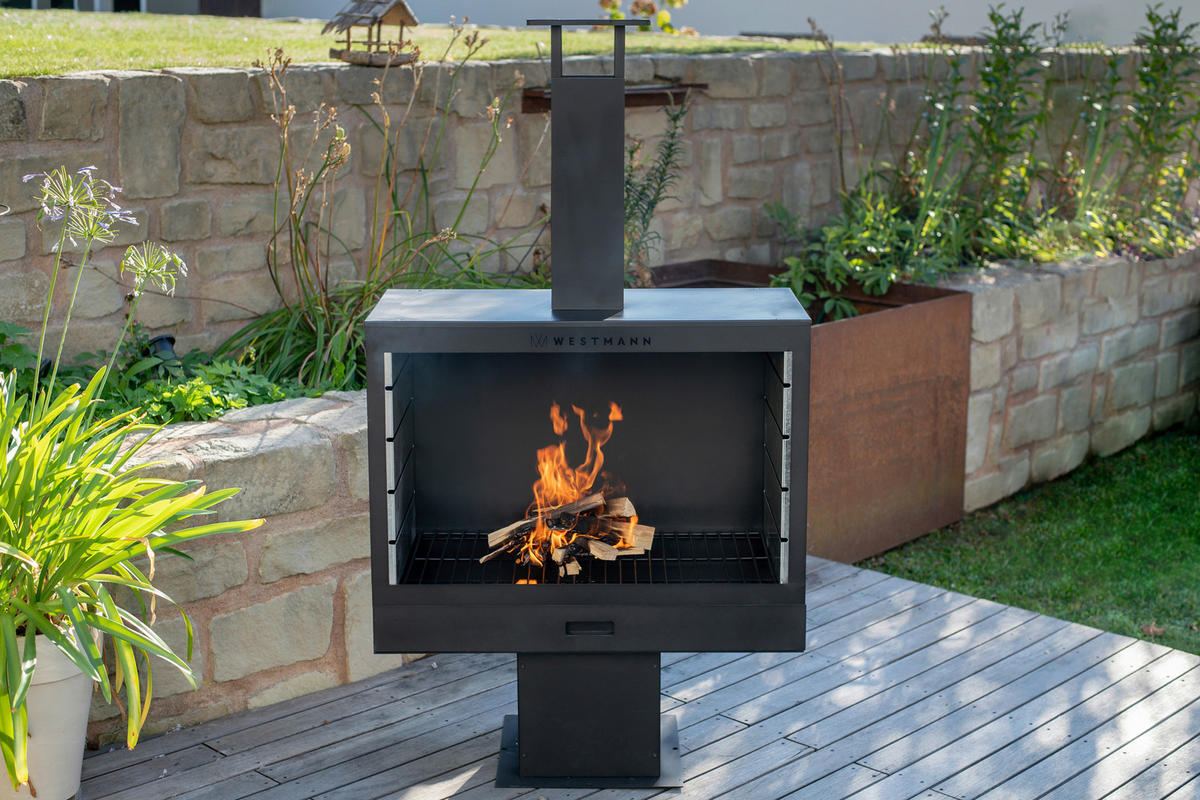 Westmann Grill-und Gartenkamin schwarz Metall B/H/T: ca. 90x160x50 cm Grill und Gartenkamin - schwarz (90,00/160,00/50,00cm) - Westmann