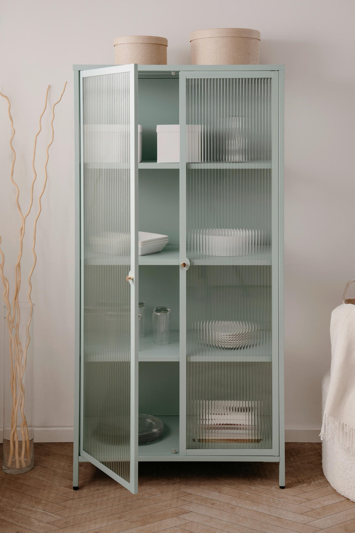 Vitrine Milton mint B/H/T: ca. 80x160x40 cm Milton - mint (80,00/160,00/40,00cm)