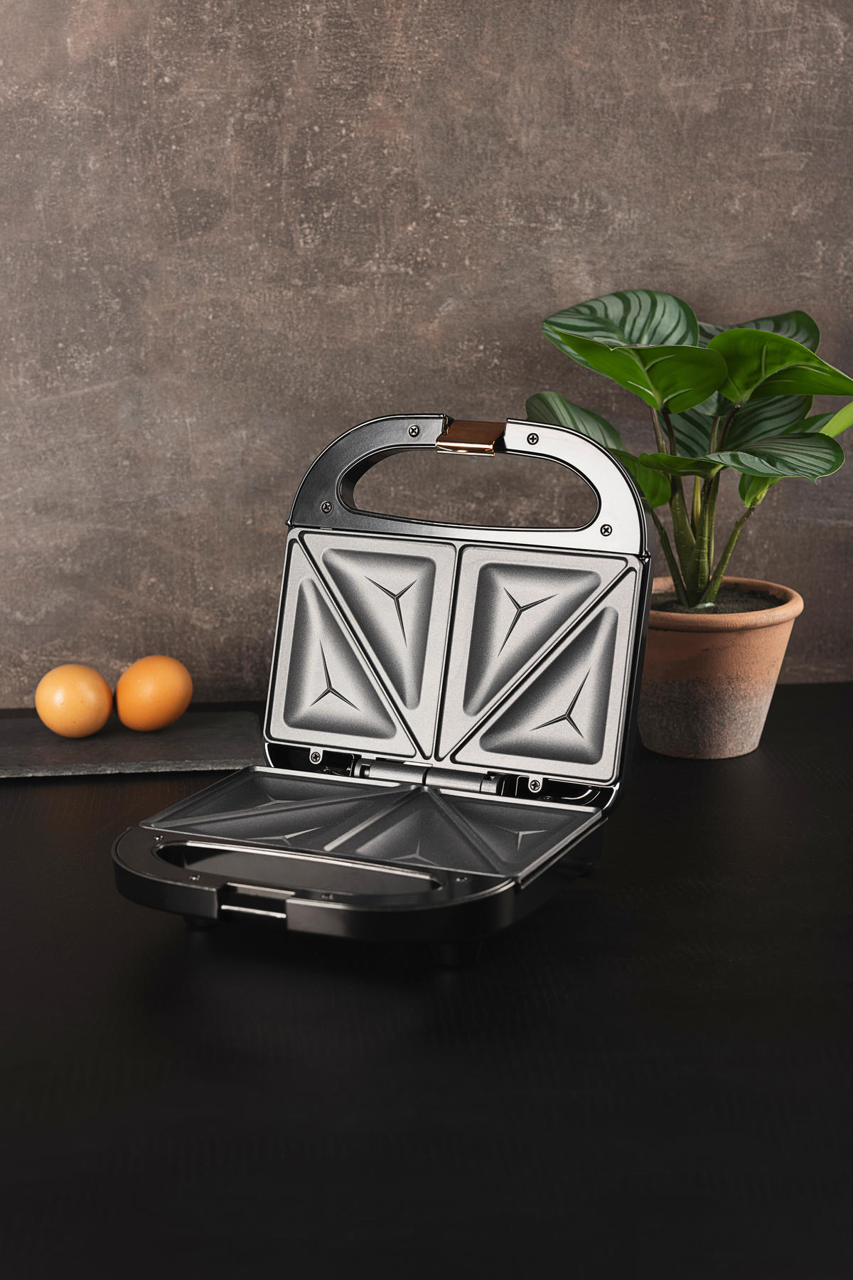 BERGNER Sandwichtoaster BG-53005-CP schwarz Kupfer Aluminium Kunststoff B/H/L: ca. 22x9x22 cm COPPER - schwarz/Kupfer (22,00/22,00/9,00cm) - BERGNER