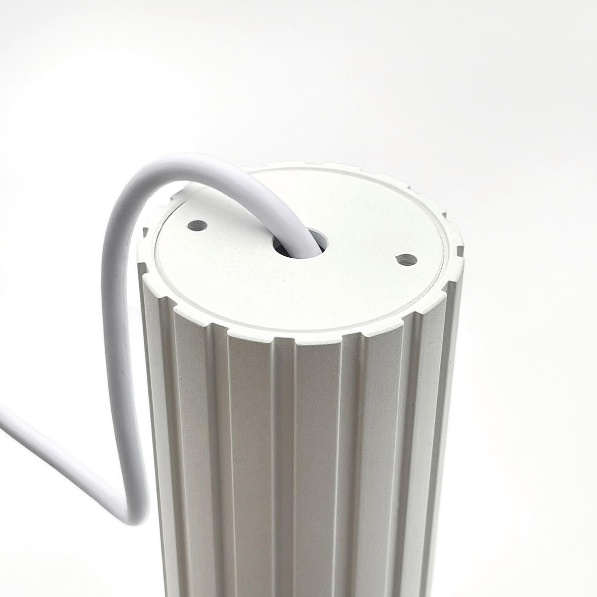 Lamkur Strahler weiß Stahl B/H/L: ca. 6,5x118x6,5 cm 1 Brennstellen Prisma - weiß (6,50/6,50/118,00cm) - Lamkur