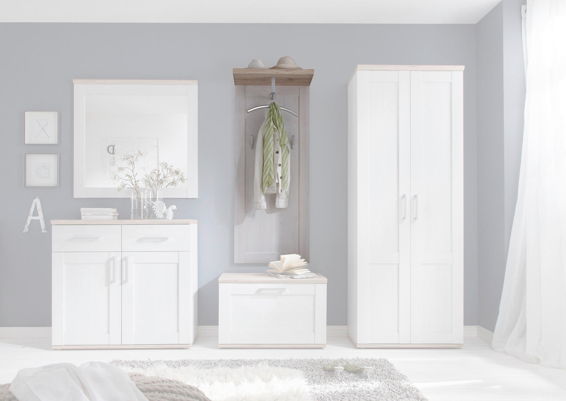 Garderobenpaneel Romance Sibiu Lärche Nachbildung Eiche San-Remo Nachbildung B/H/T: ca. 59x143x30 cm Romance - Eiche (59,00/143,00/30,00cm)