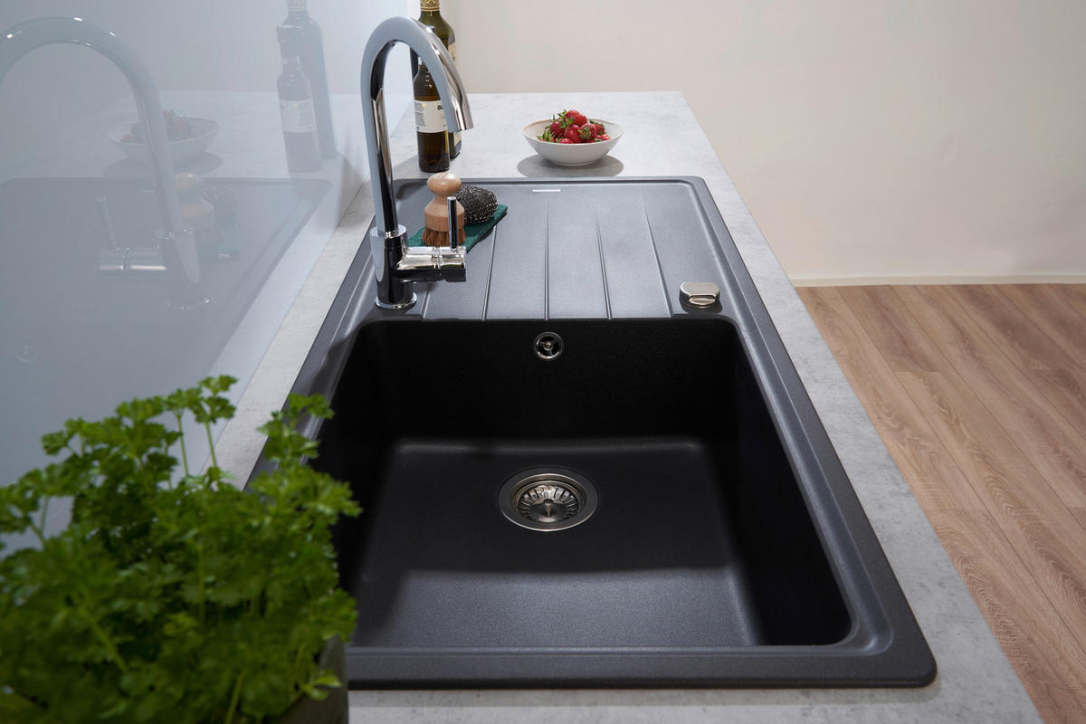 Respekta Einbauspüle Columbia 100 x 50 S schwarz Granitverbundmaterial B/H/T: ca. 100x18,5x50 cm Columbia 100 x 50 S - schwarz (100,00/18,50/50,00cm) - Respekta
