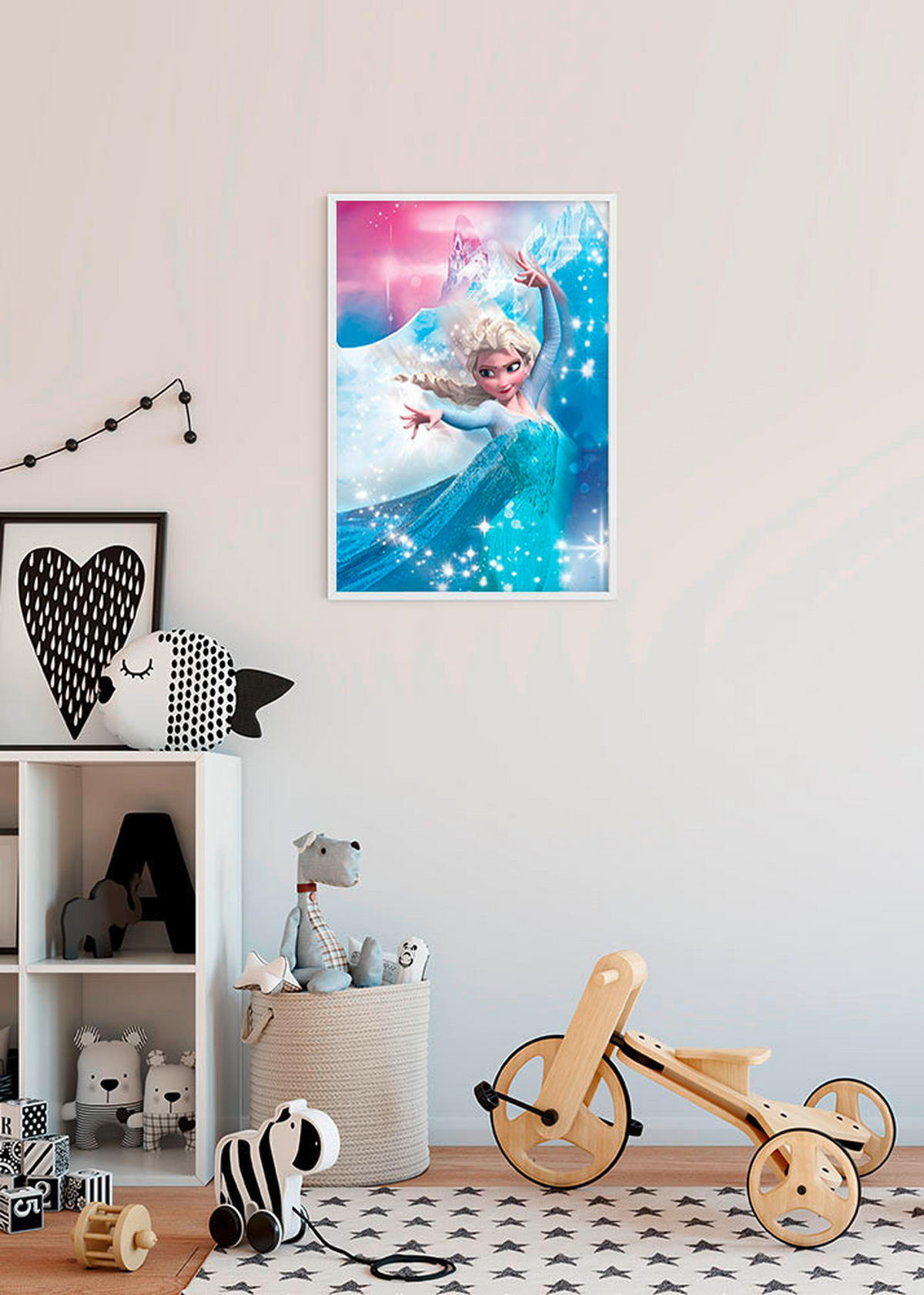 Komar Poster Frozen 2 Elsa Action Disney B/L: ca. 40x50 cm Frozen 2 Elsa Action - (40,00/50,00cm) - Komar