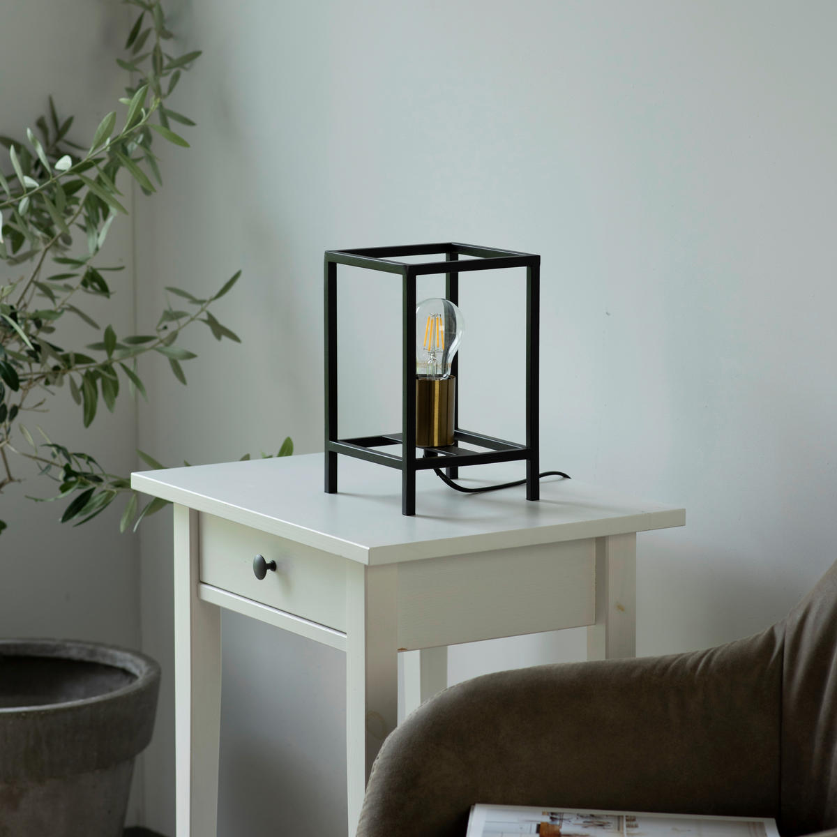 Just Light Tischleuchte FABIO 15812-60 schwarz messing Metall B/H/T: ca. 15x23,5x15 cm E27 1 Brennstellen FABIO - messing/schwarz (15,00/23,50/15,00cm) - Just Light