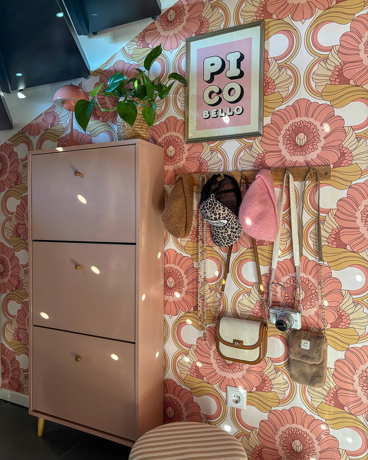 Schuhkipper Bjarne apricot B/H/T: ca. 59,8x131x20 cm Bjarne - apricot (59,80/131,00/20,00cm) - Möbelpartner