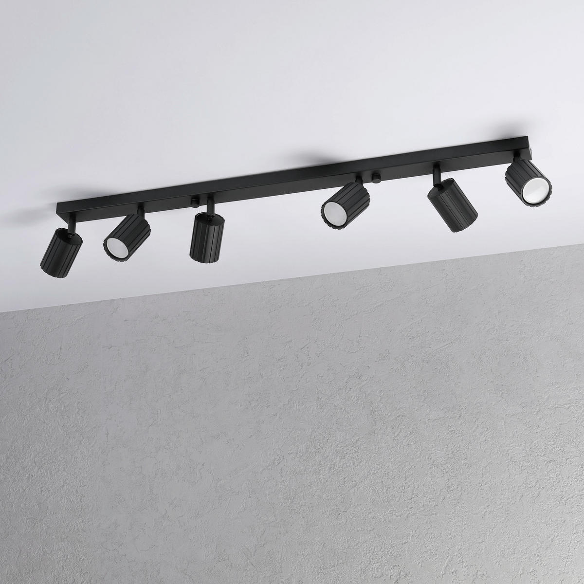 Lamkur Strahler schwarz Stahl B/H/L: ca. 6,5x16,5x117 cm 6 Brennstellen Prisma - schwarz (117,00/6,50/16,50cm) - Lamkur