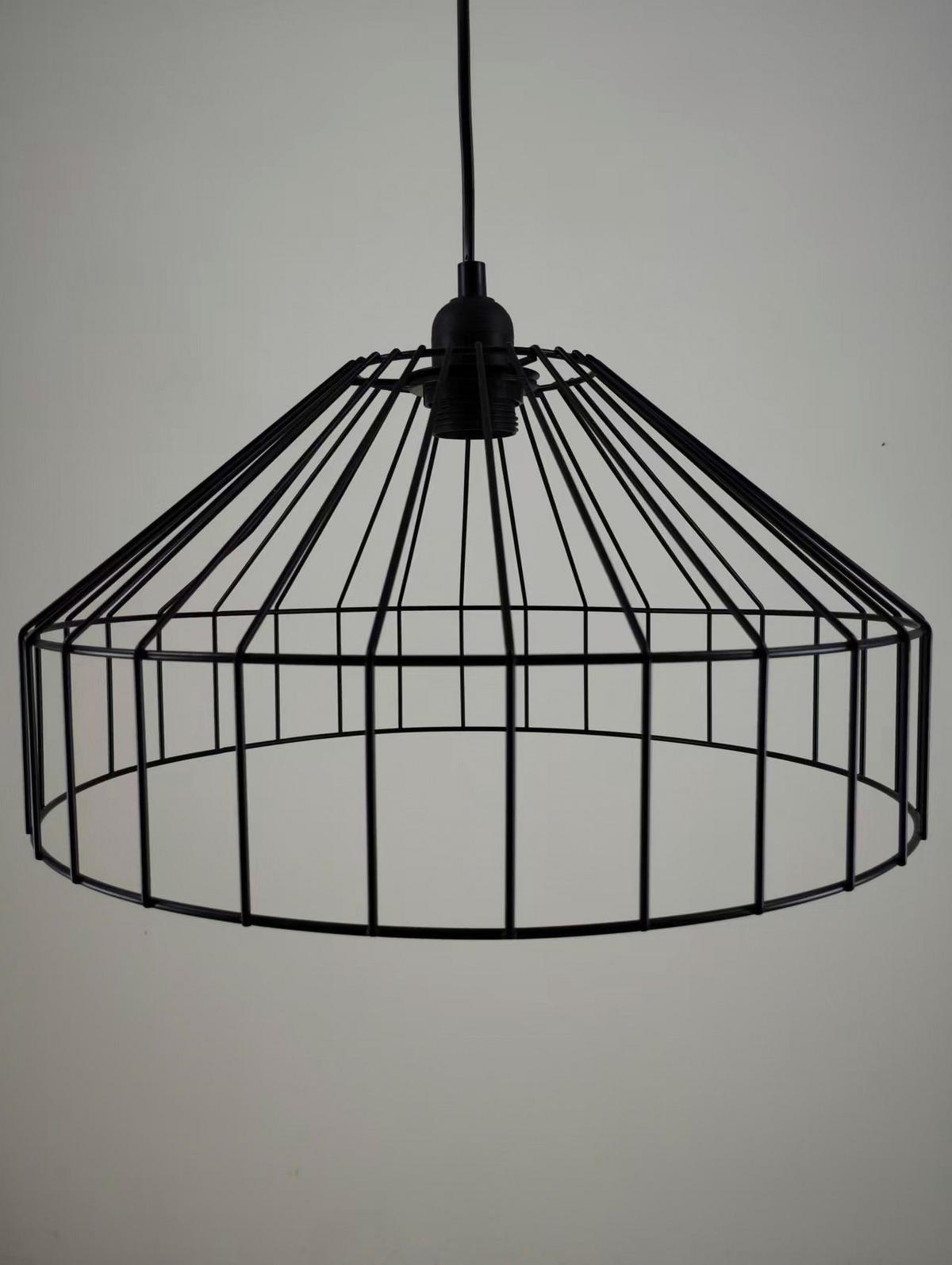 POCOline Pendelleuchte schwarz Metall H/D: ca. 75x38 cm E27 1 Brennstellen Pendelleuchte_Ivette - schwarz (38,00/75,00cm) - POCOline