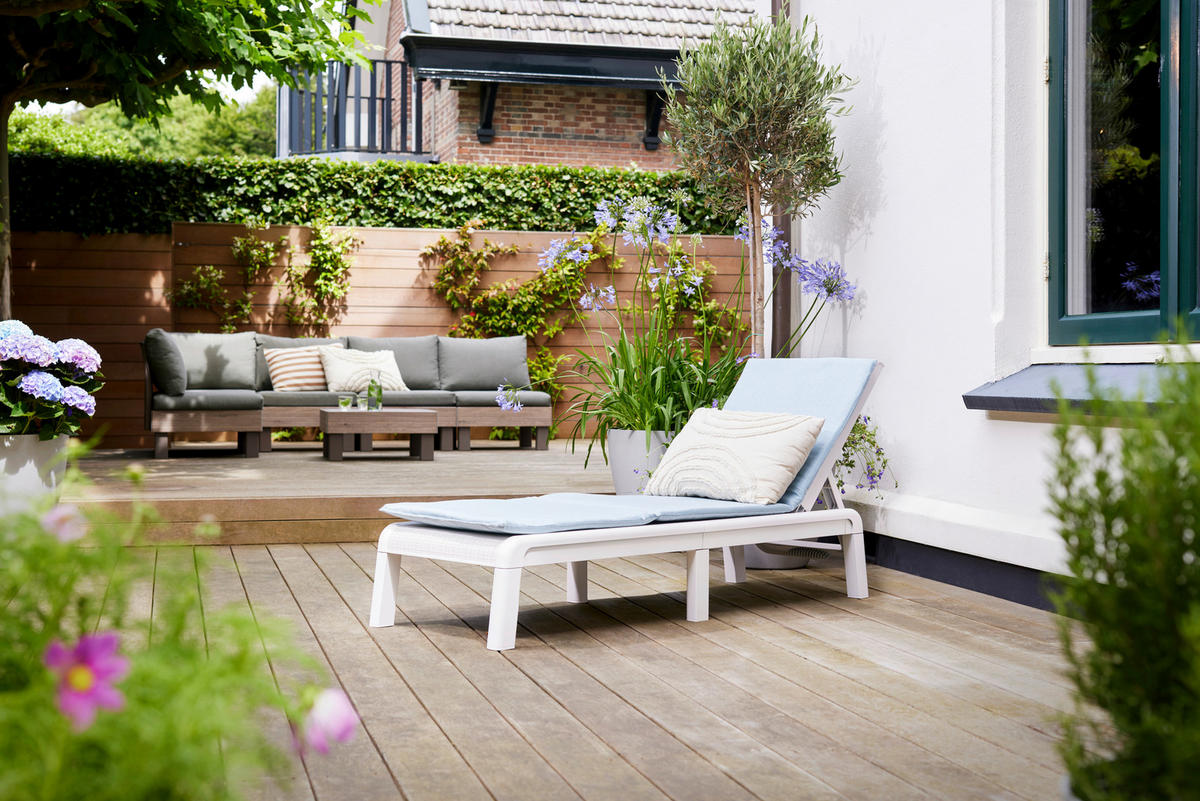 Jardin Sonnenliege Mallorca weiß Kunststoff B/H/L: ca. 59x255x78 cm Mallorca - weiß (78,00/59,00/255,00cm) - Jardin