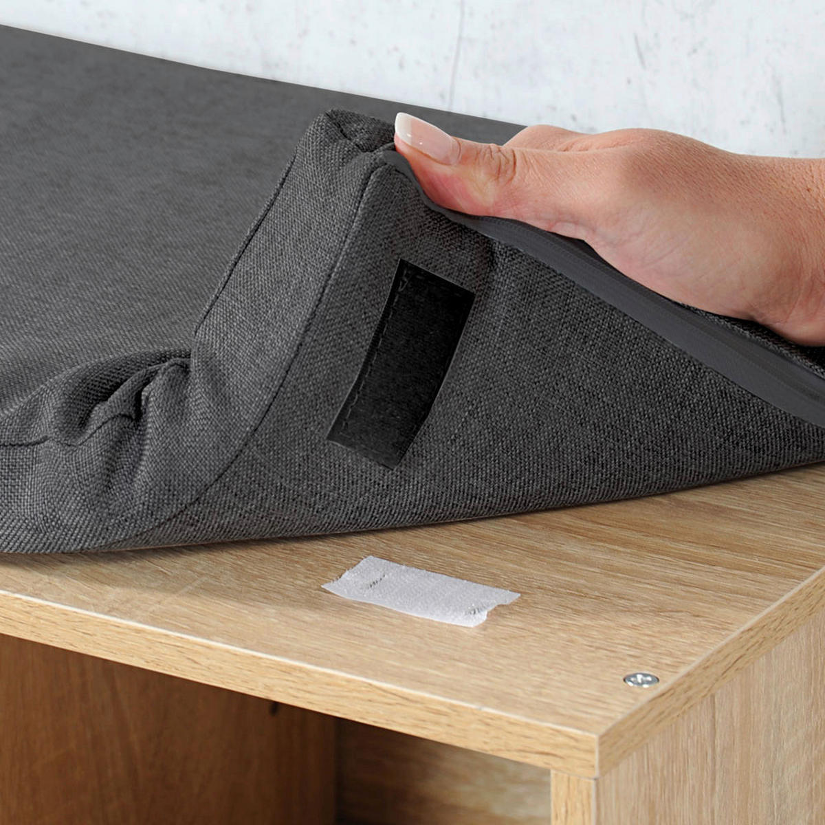 Kesper Schuhschrank mit Sitzkissen weiß Spanplatte B/H/L: ca. 29,5x48x103,5 cm Schuhschrank_mit_Sitzkissen - braun/weiß (103,50/29,50/48,00cm) - Kesper