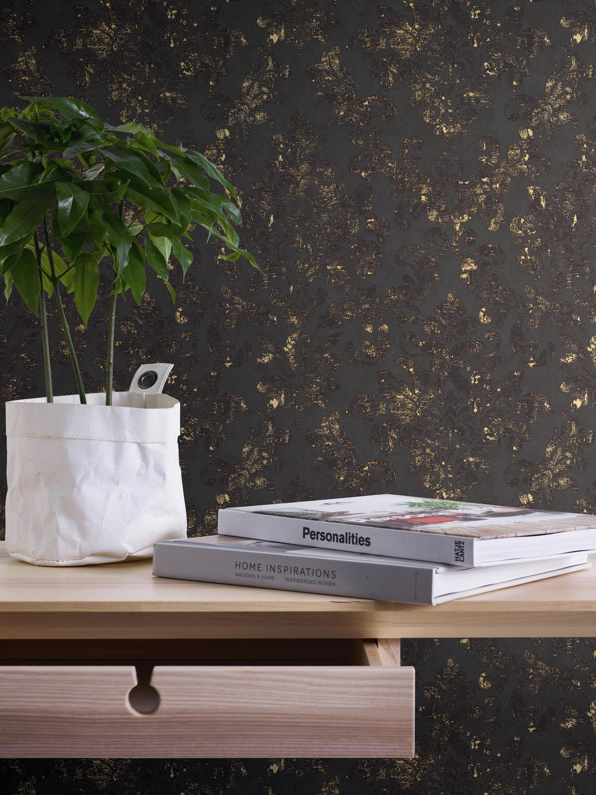 A.S.Creation Vliestapete Neue Bude 2.0 Edition 2 Barock schwarz B/L: ca. 53x1005 cm Neue Bude 2.0 Edition 2 - schwarz (53,00/1005,00cm) - A.S.Creation