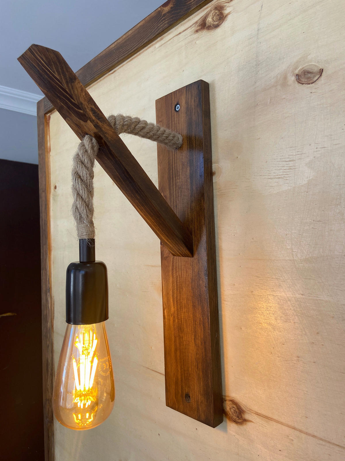 Opviq Wandleuchte nussbaum Kiefer B/H/L: ca. 9x45x23 cm E27 1 Brennstellen Ahsap Aplik 18 - nussbaum (23,00/9,00/45,00cm) - Opviq