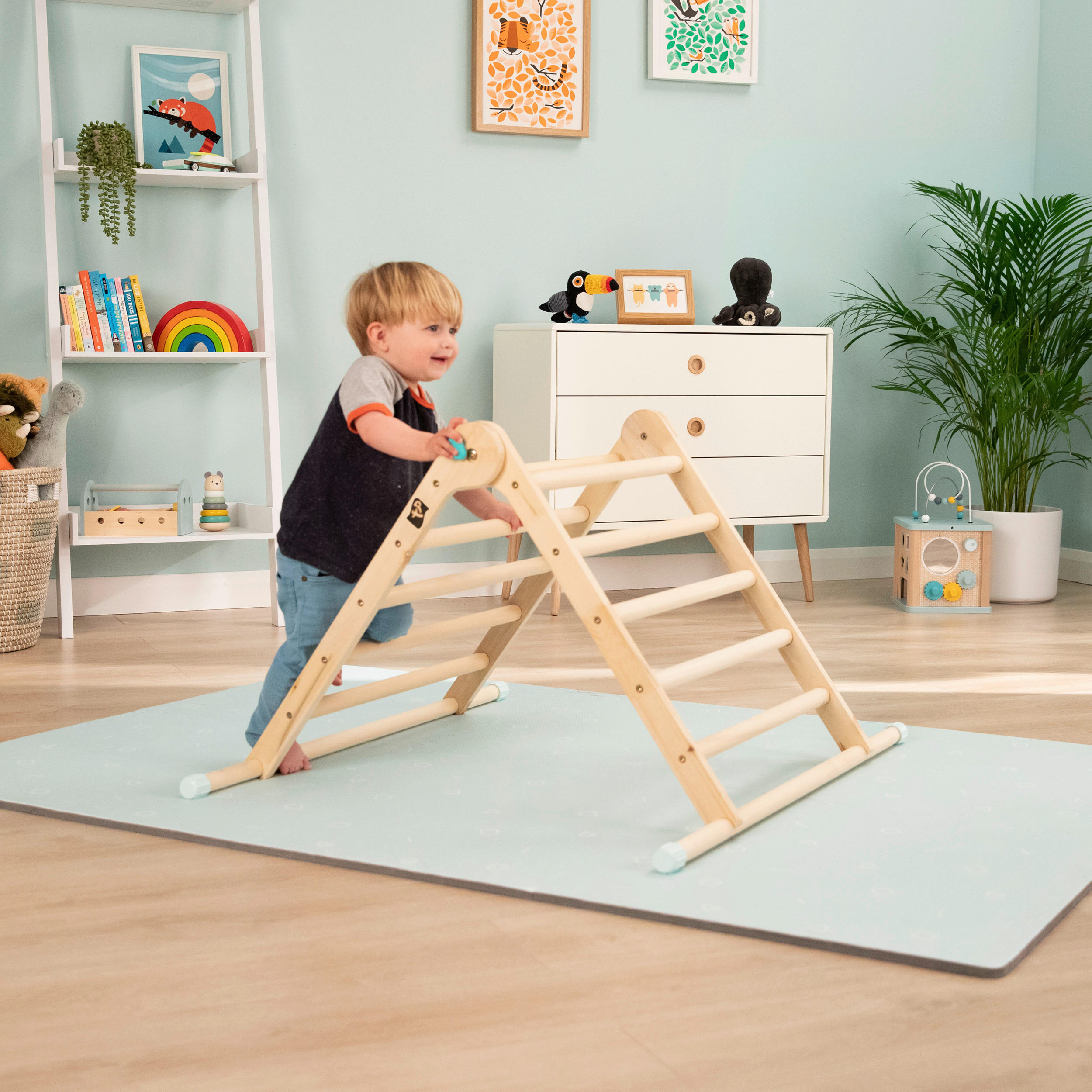 TP Toys Kletterdreieck Active Tots Triangle natur H/T: ca. 58x71 cm Active Tots Triangle - natur (71,00cm) - TP Toys