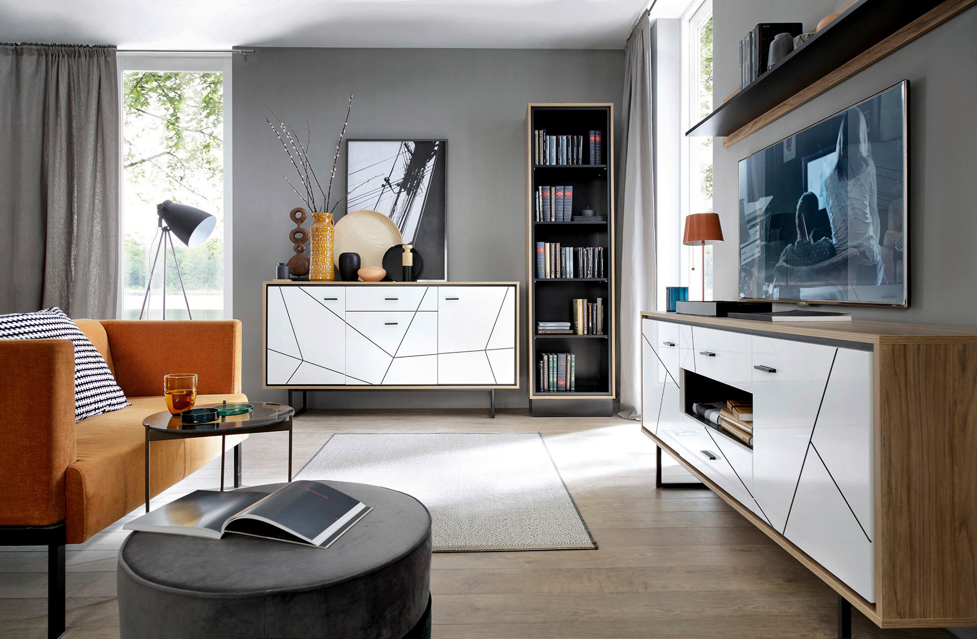 Thumbnail - TV-Lowboard Brolo Eiche Cleveland Nachbildung weiß Hochglanz schwarz B/H/T: ca. 167x75x40 cm