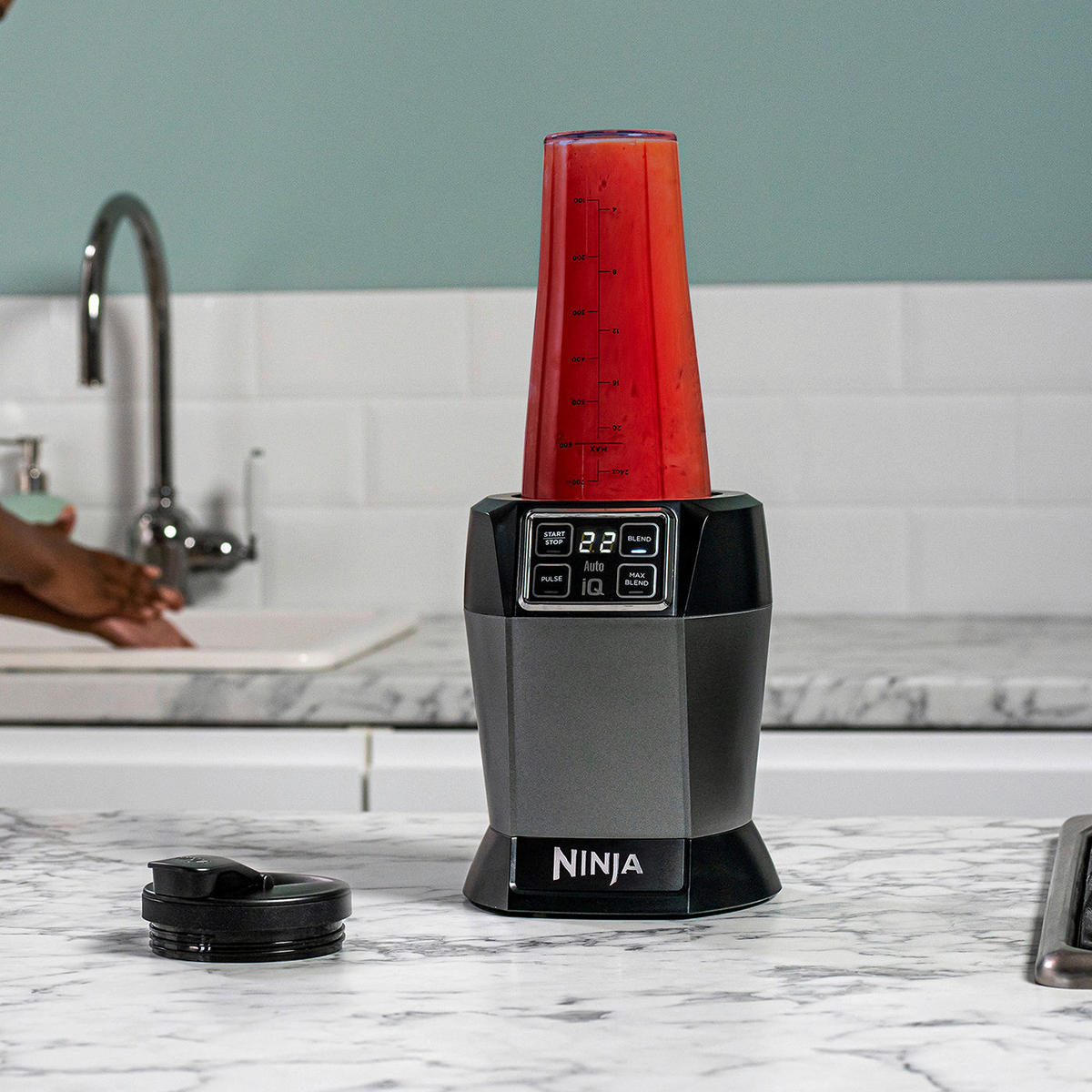 Ninja Standmixer silber schwarz Kunststoff B/H/L: ca. 16x38,5x17 cm BN495EU - schwarz/silber (17,00/16,00/38,50cm) - Ninja