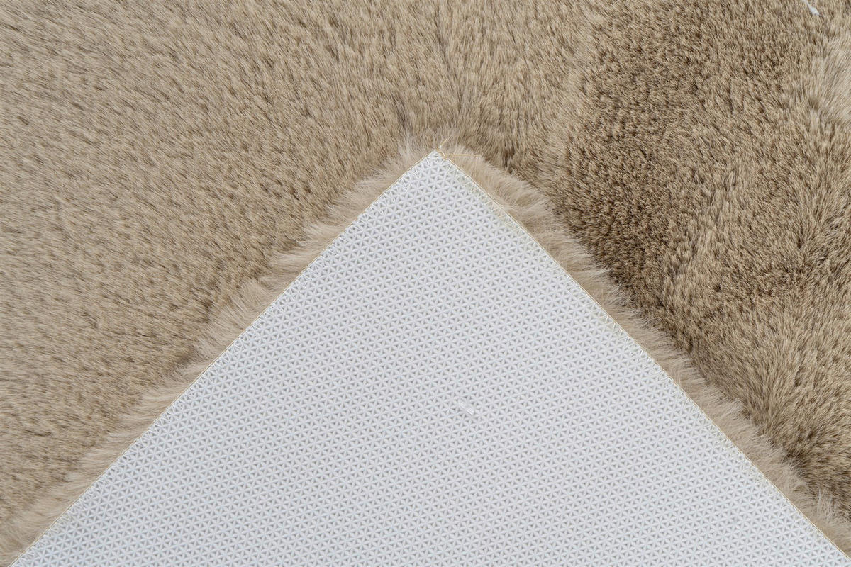 Kayoom Kurzflorteppich Badematte Rabbit Light 425 beige B/H/L: ca. 50x2,4x90 cm Badematte Rabbit Light 425 - beige (90,00/50,00/2,40cm) - Kayoom