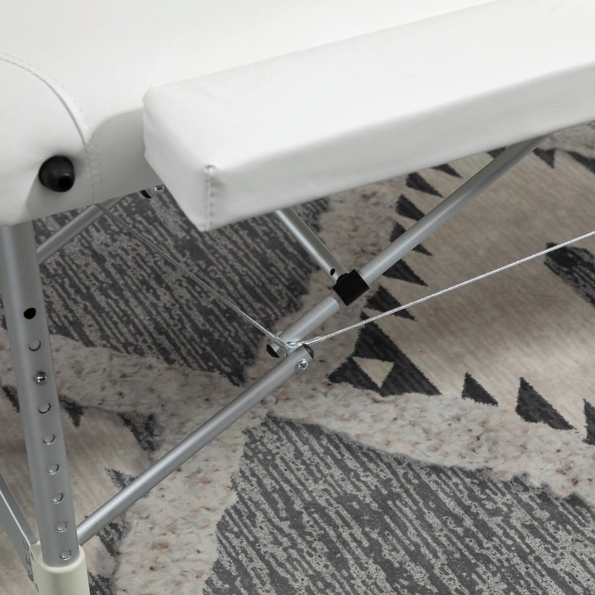 HOMCOM Massageliege weiß PVC B/H/L: ca. 60x215x84 cm Massageliege - weiß (84,00/60,00/215,00cm) - HOMCOM