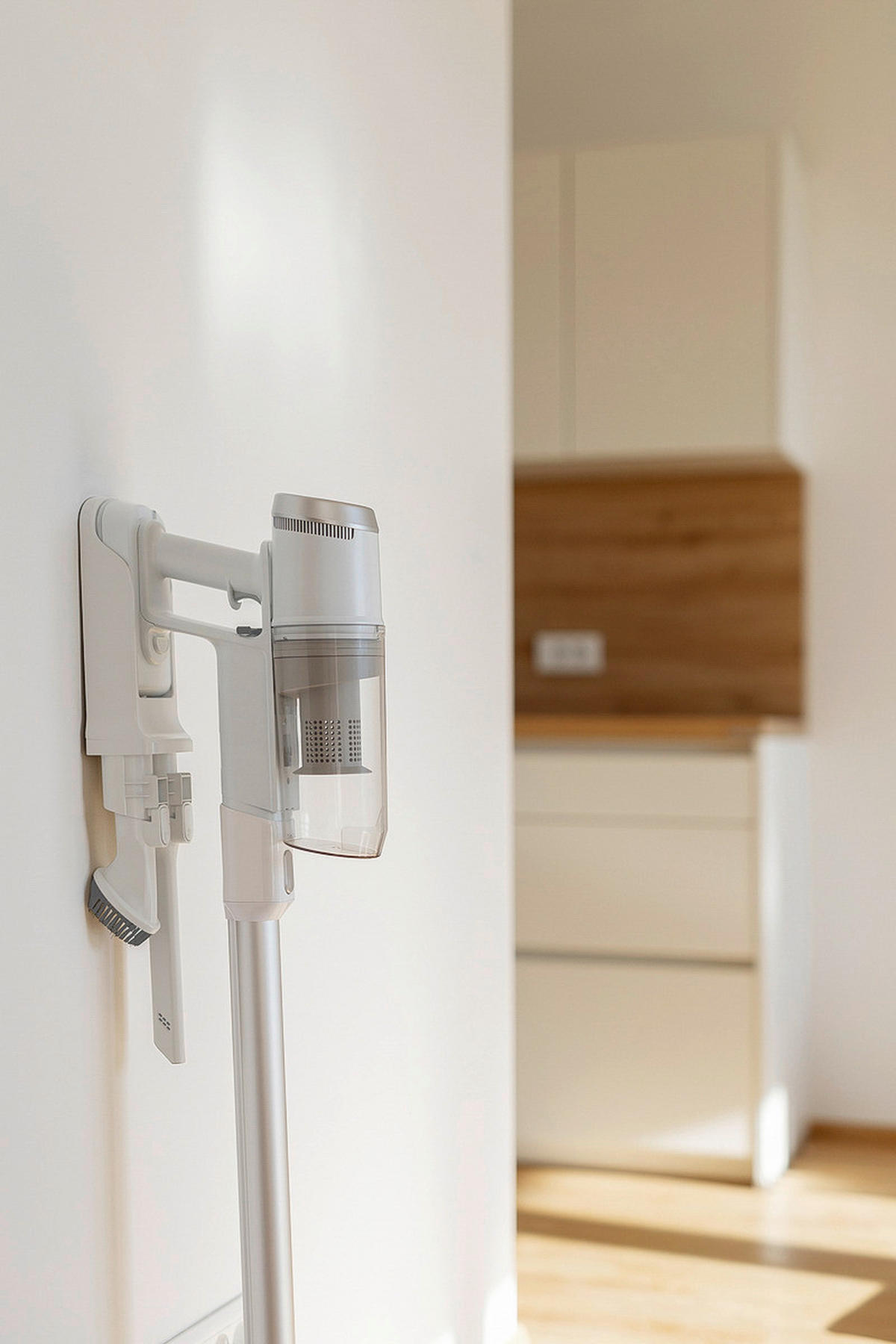 Gorenje Handstaubsauger SVC216210FFIIW weiß Kunststoff B/H/T: ca. 26x110x25 cm Handstaubsauger SVC216210FFIIW - weiß (26,00/110,00/25,00cm) - Gorenje