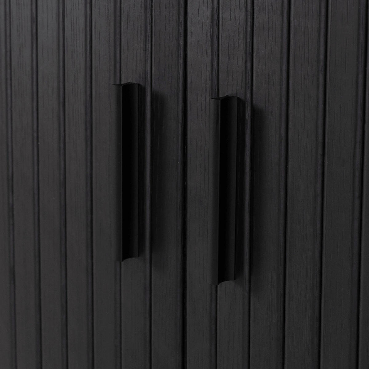Kommode SELVA schwarz B/H/T: ca. 180x76x40 cm SELVA - schwarz (180,00/76,00/40,00cm) - WIPMEB
