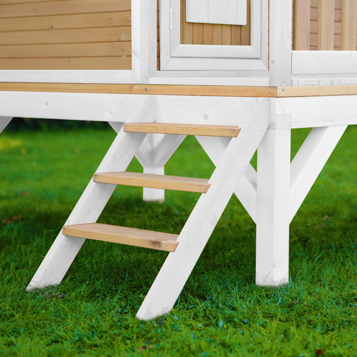 AXI Spielhaus Tom braun B/H/L: ca. 287x231x191 cm Tom - braun/weiß (191,00/287,00/231,00cm) - AXI