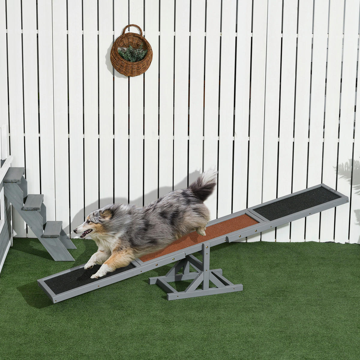 PawHut Hunde-Zubehör grau Polypropylen B/H/L: ca. 30x180x30 cm Hundewippe - grau (30,00/30,00/180,00cm) - PawHut