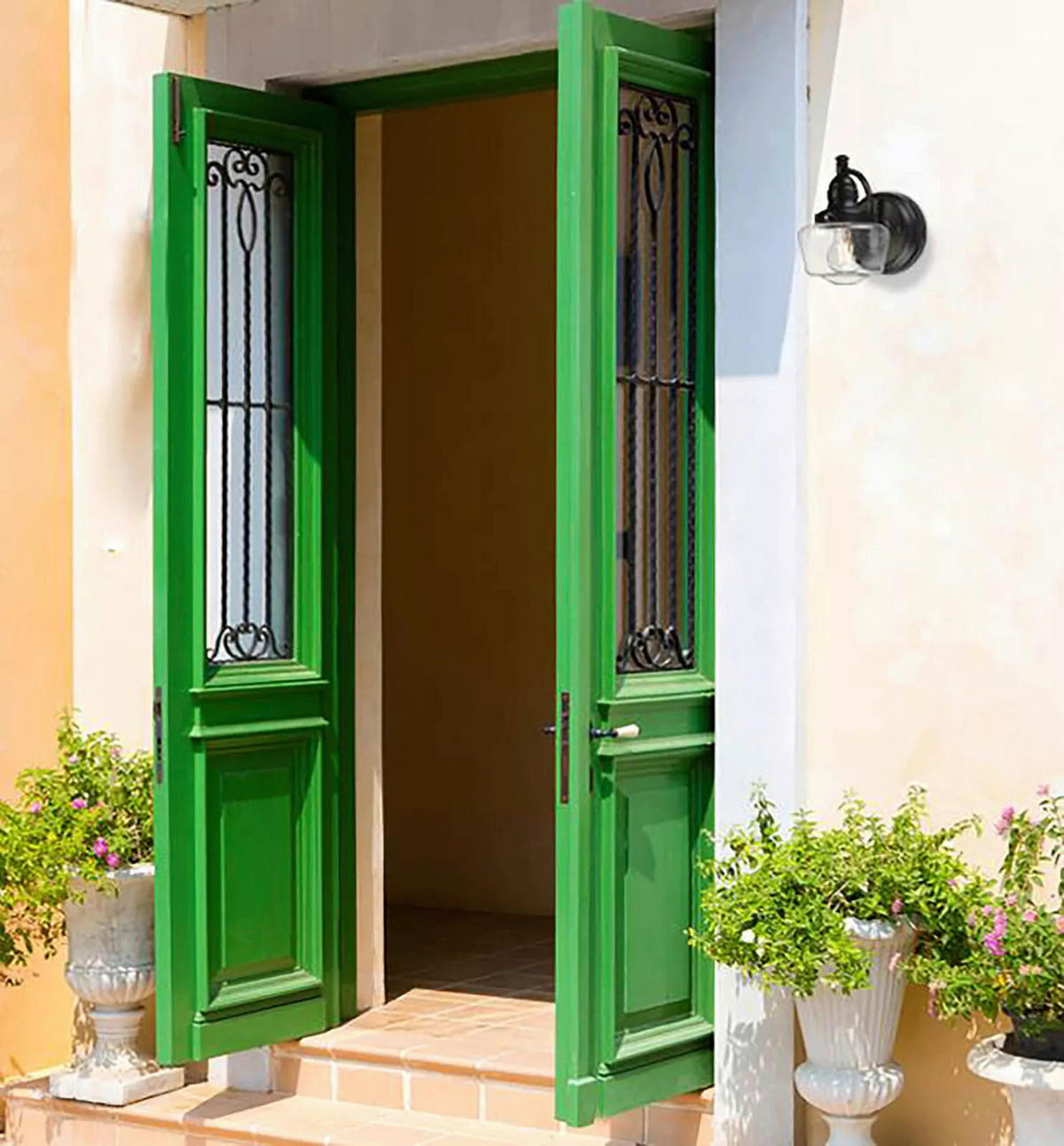 Westinghouse Außenwandleuchte Eddystone mattschwarz Glas Metall B/H/L: ca. 15x21x22 cm E27 1 Brennstellen Eddystone - mattschwarz (22,00/15,00/21,00cm) - Westinghouse