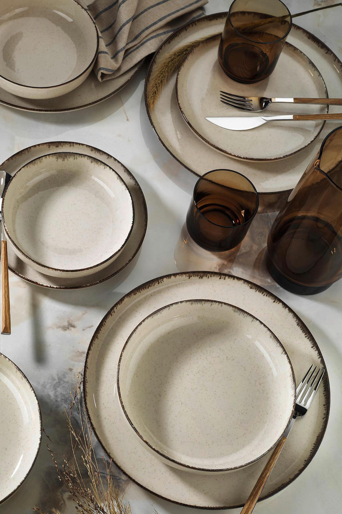 HermiaConcept Tafelservice Krakow creme Porzellan 16 tlg. Krakow - creme - HermiaConcept