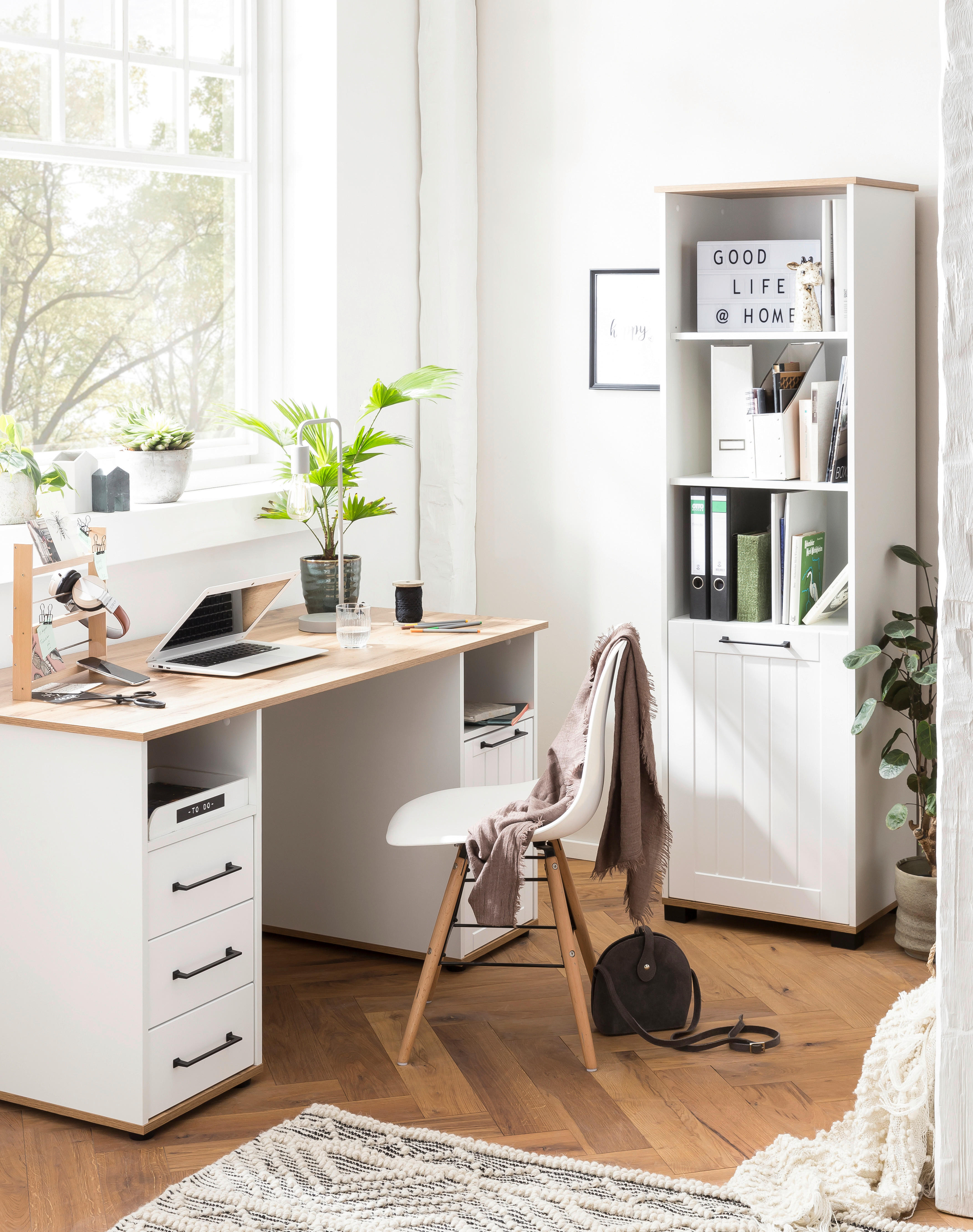 Hochschrank Jelda weiß matt Eiche Landhaus Nachbildung B/H/T: ca. 52,3x177,4x41 cm Jelda - Eiche/weiß (52,30/177,40/41,00cm) - Möbelpartner