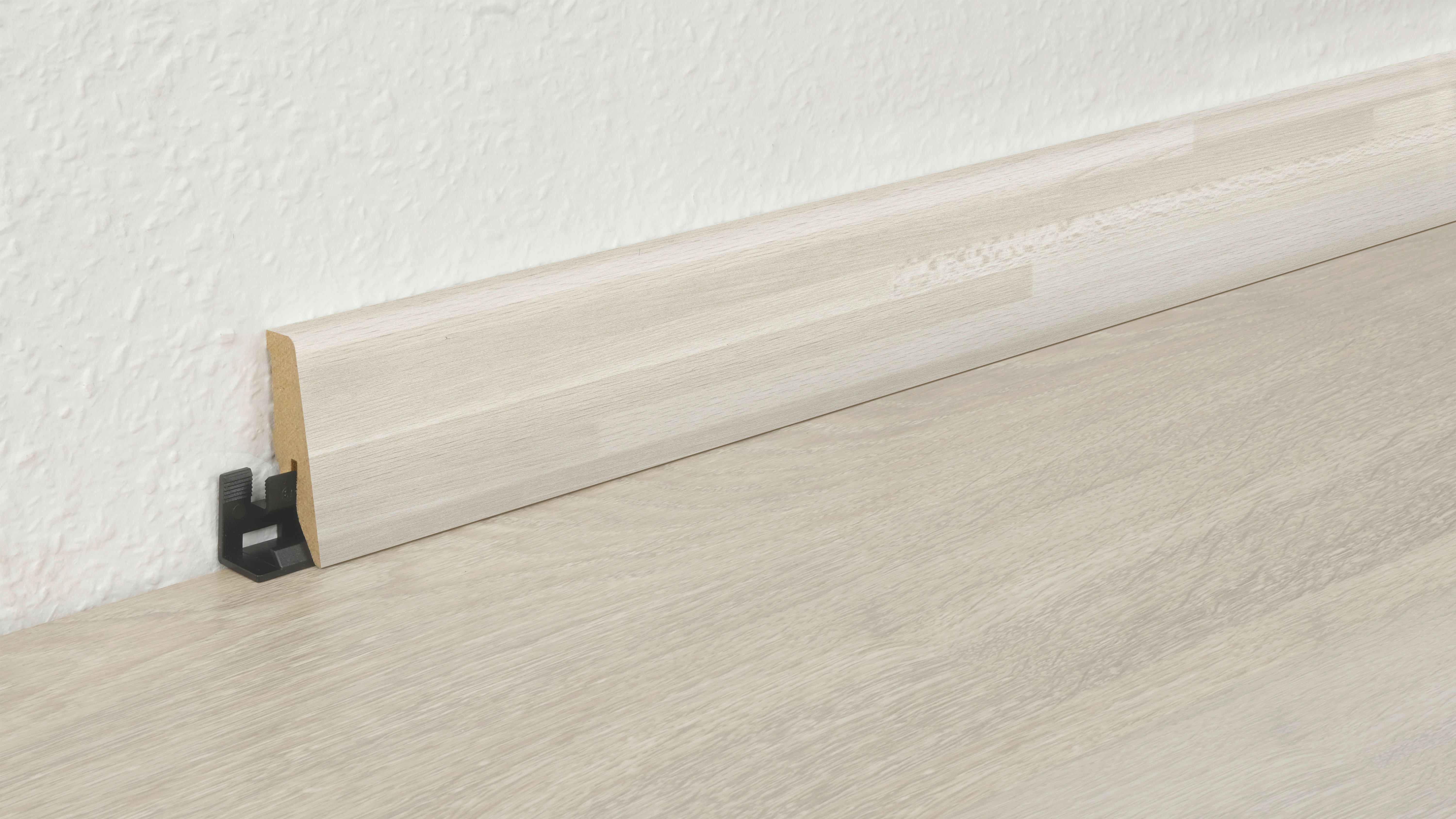 Sockelleiste L/B/H: ca. 250x1,8x5,8 cm pro Stück Sockelleiste 58mm 0190 - (250,00/1,80/5,80cm)