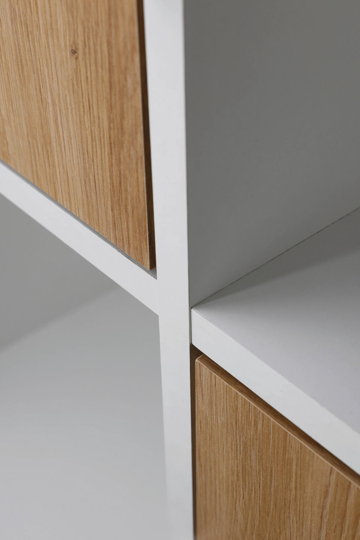 Standregal Pepeto 2T weiß weiß beschichtet Optik B/H/L: ca. 30x77x77 cm Pepeto 2T weiß - weiß (77,00/30,00/77,00cm) - Inter Link