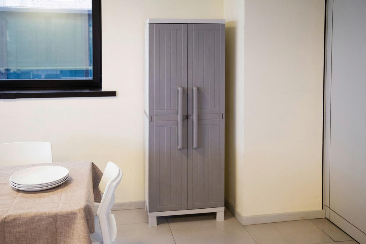 Toomax Kunststoffschrank Wood Midi hellgrau Kunststoff B/H/T: ca. 65x173x37 cm Wood Midi - hellgrau (65,00/173,00/37,00cm) - Toomax