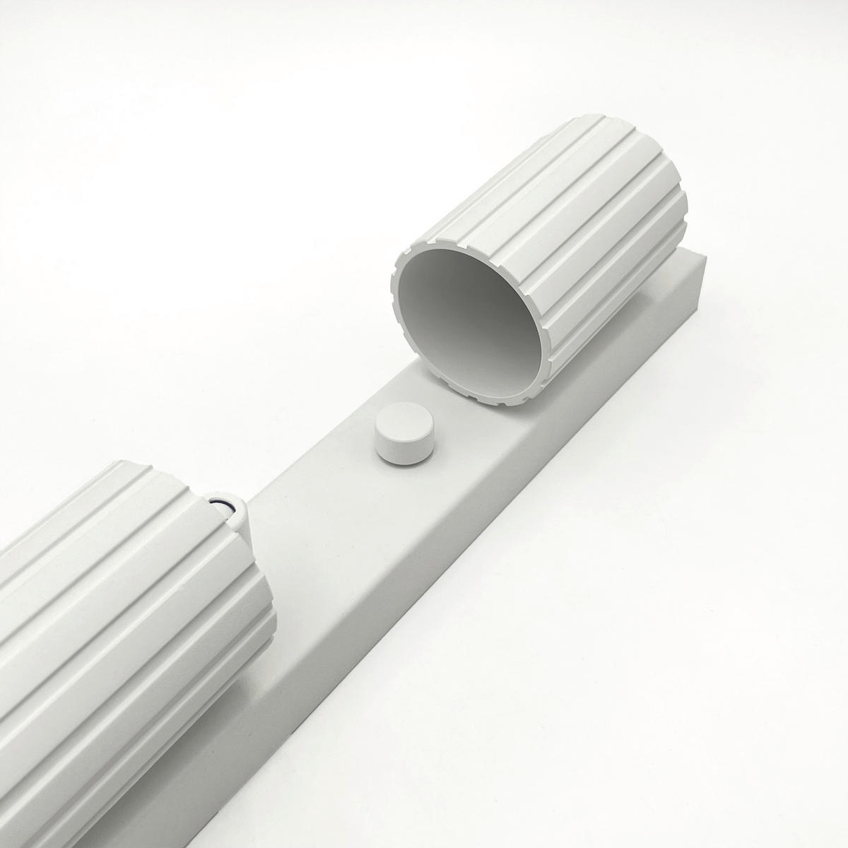 Lamkur Strahler weiß Stahl B/H/L: ca. 6,5x16,5x81 cm 4 Brennstellen Prisma - weiß (81,00/6,50/16,50cm) - Lamkur