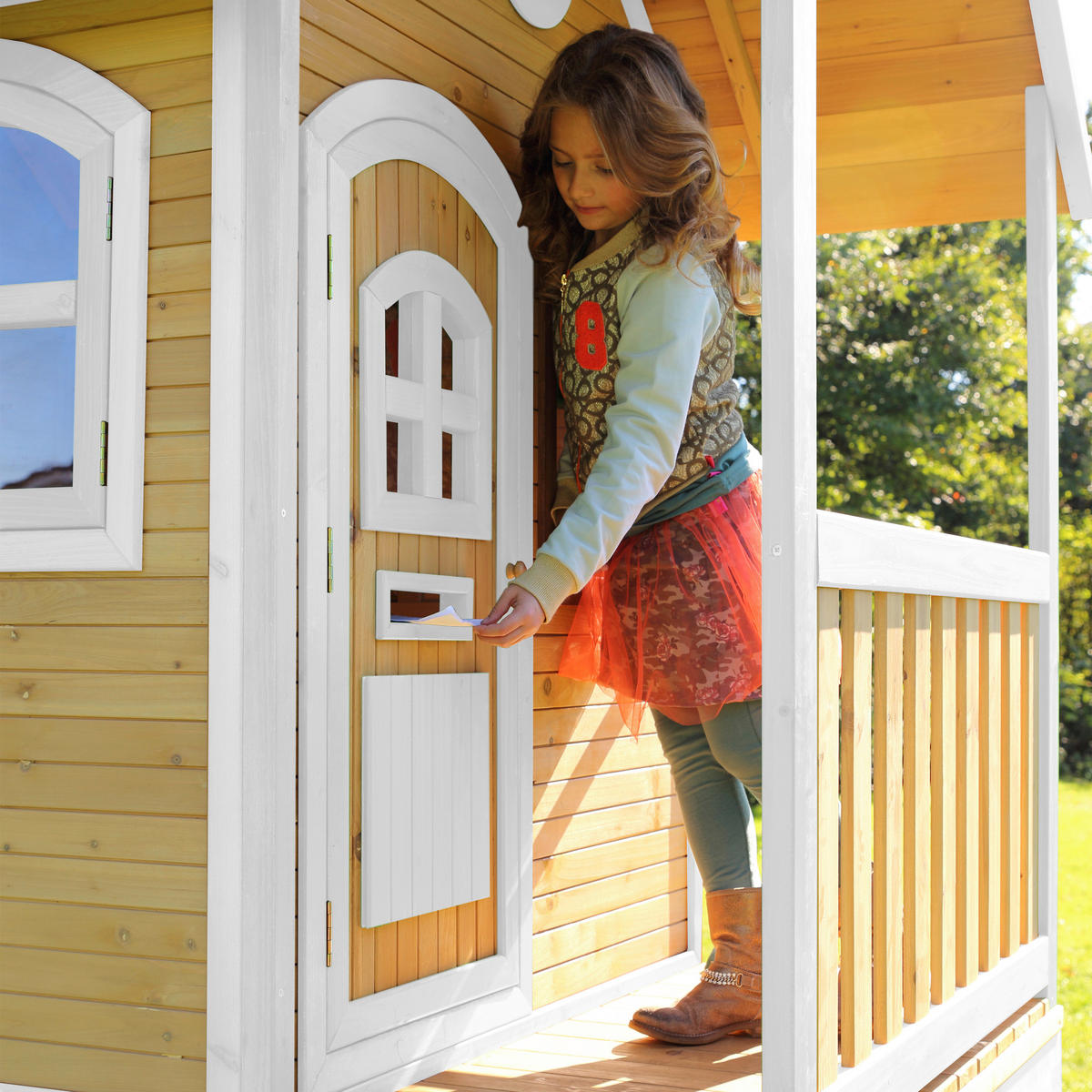 AXI Spielhaus Laura braun B/H/L: ca. 318x272x191 cm Laura - braun/weiß (191,00/318,00/272,00cm) - AXI