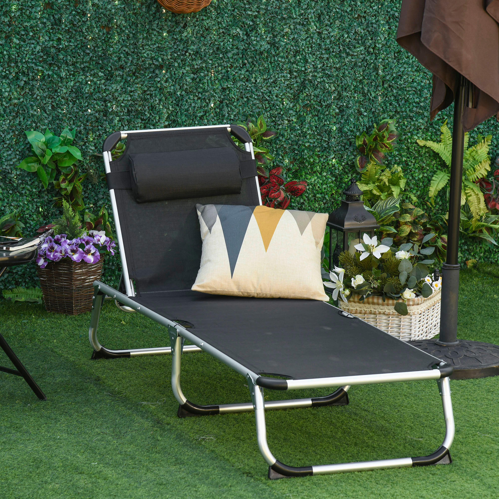 Outsunny Sonnenliege mit Kopfkissen schwarz Aluminium B/H/L: ca. 60x76x170 cm Sonnenliege mit Kopfkissen - schwarz (170,00/60,00/76,00cm) - Outsunny