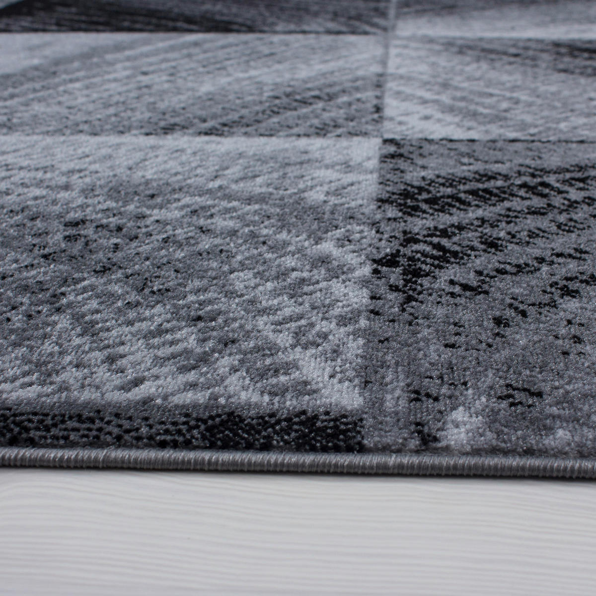 Ayyildiz Teppich PLUS schwarz B/L: ca. 80x150 cm PLUS - schwarz (80,00/150,00cm) - Ayyildiz
