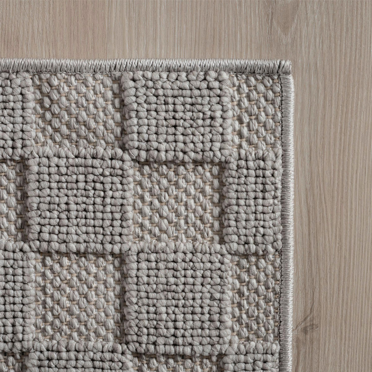 Ayyildiz Kurzflorteppich HELIX silber B/H/L: ca. 60x0,7x110 cm HELIX - silber (110,00/60,00/0,70cm) - Ayyildiz