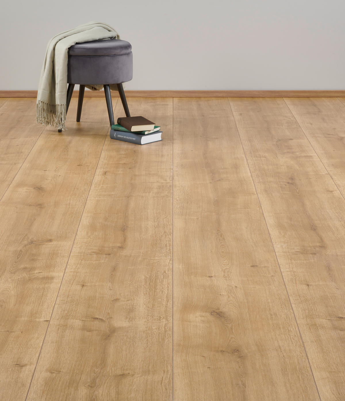 EGGER Laminatboden Richmond ca. 2,5349 m² im Paket  B/L: ca. 34x130,5 cm pro Paket Richmond ca. 2,5349 m² im Paket - hellbraun (34,00/130,50cm) - EGGER