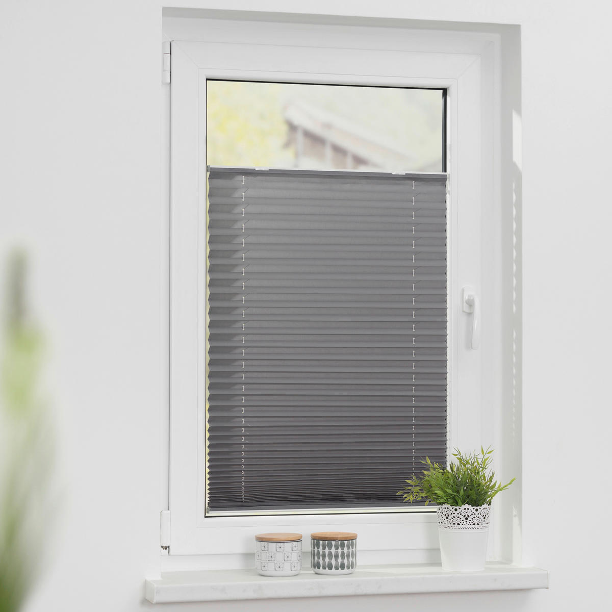 Spannplissee grau B/L: ca. 55x130 cm Plissee_Haftfix - grau (55,00/130,00cm) - LICHTBLICK