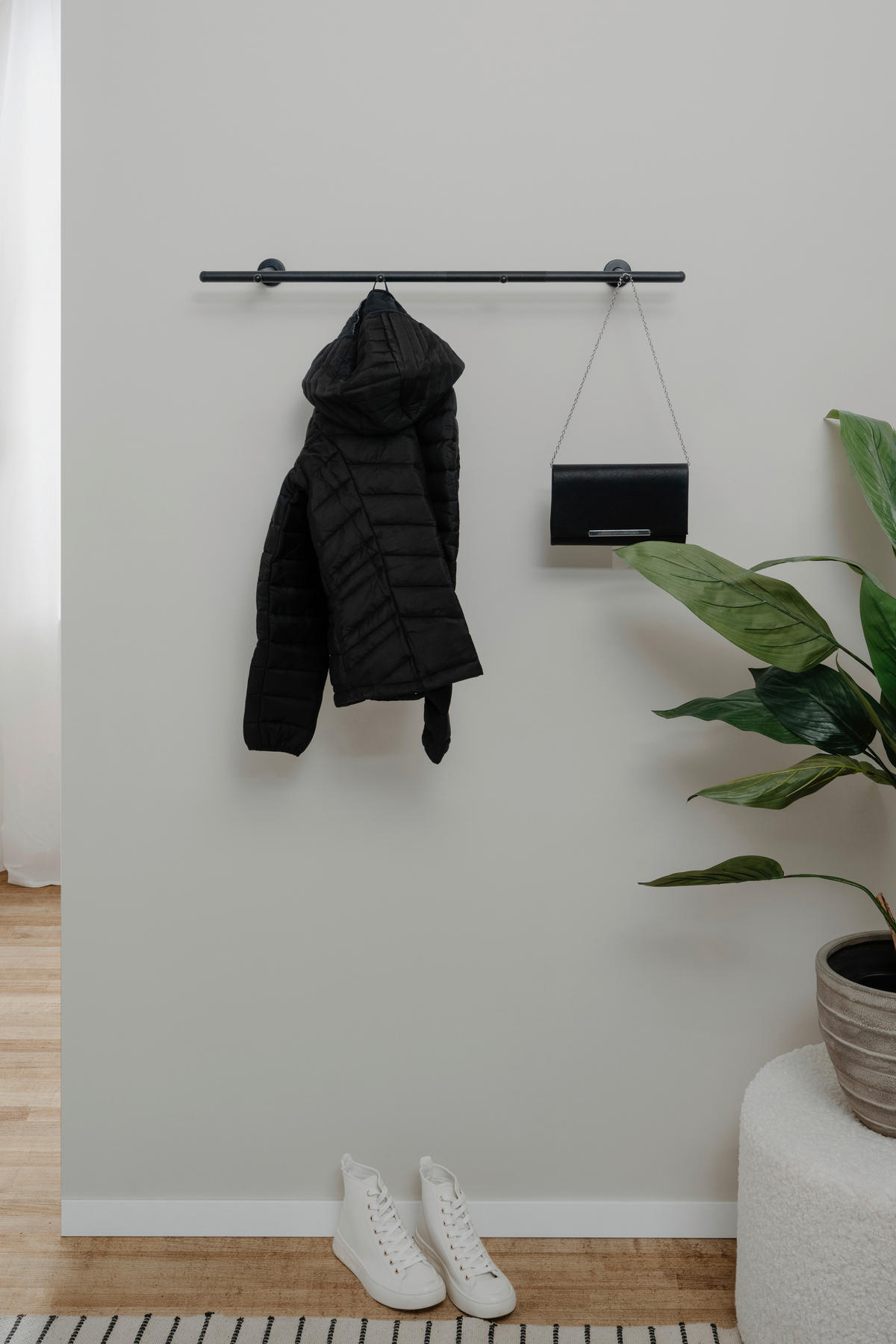 Garderobenleiste Derby schwarz Metall B/H/T: ca. 80x2x9 cm Derby - schwarz (80,00/2,00/9,00cm)