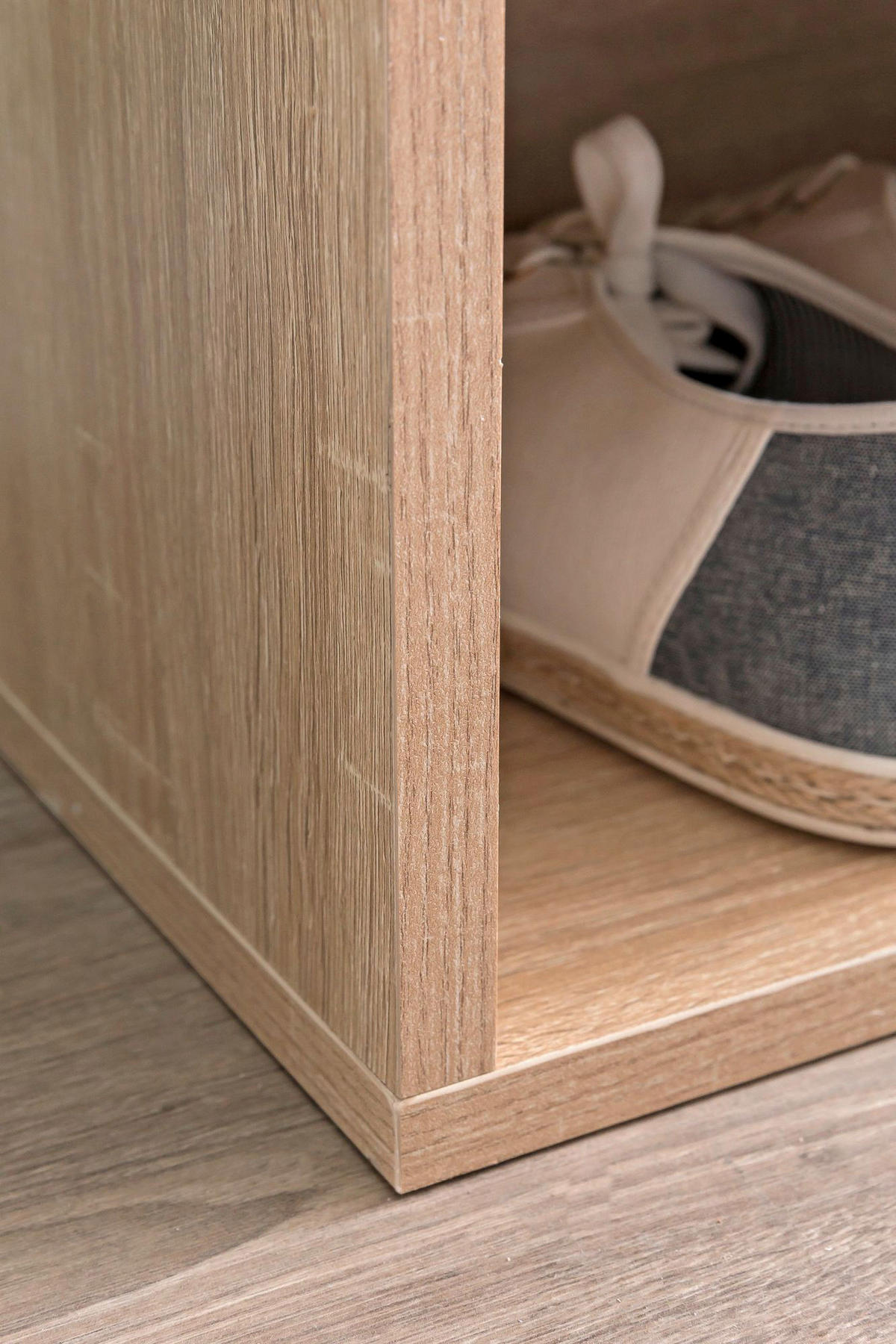 Schuhbank Eiche Sonoma Nachbildung braun B/H/T: ca. 104x51x32 cm Schuhbank - braun/Eiche (104,00/51,00/32,00cm) - Wohnling