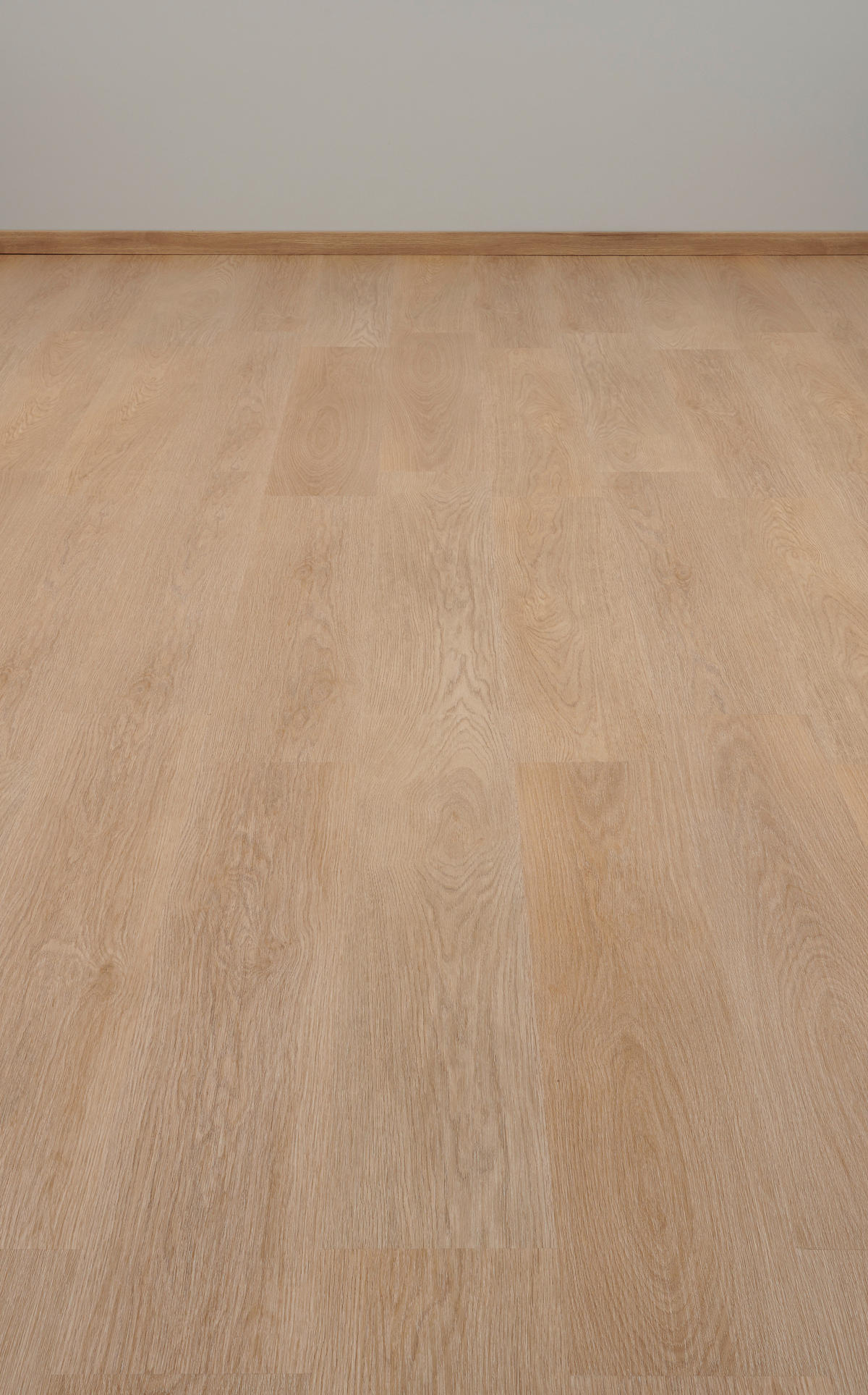 Click-Vinylboden Eiche natur ca. 3,109 m² im Paket  B/L: ca. 18,2x122 cm pro Paket Eiche natur ca. 3,109 m² im Paket - (18,20/122,00cm)