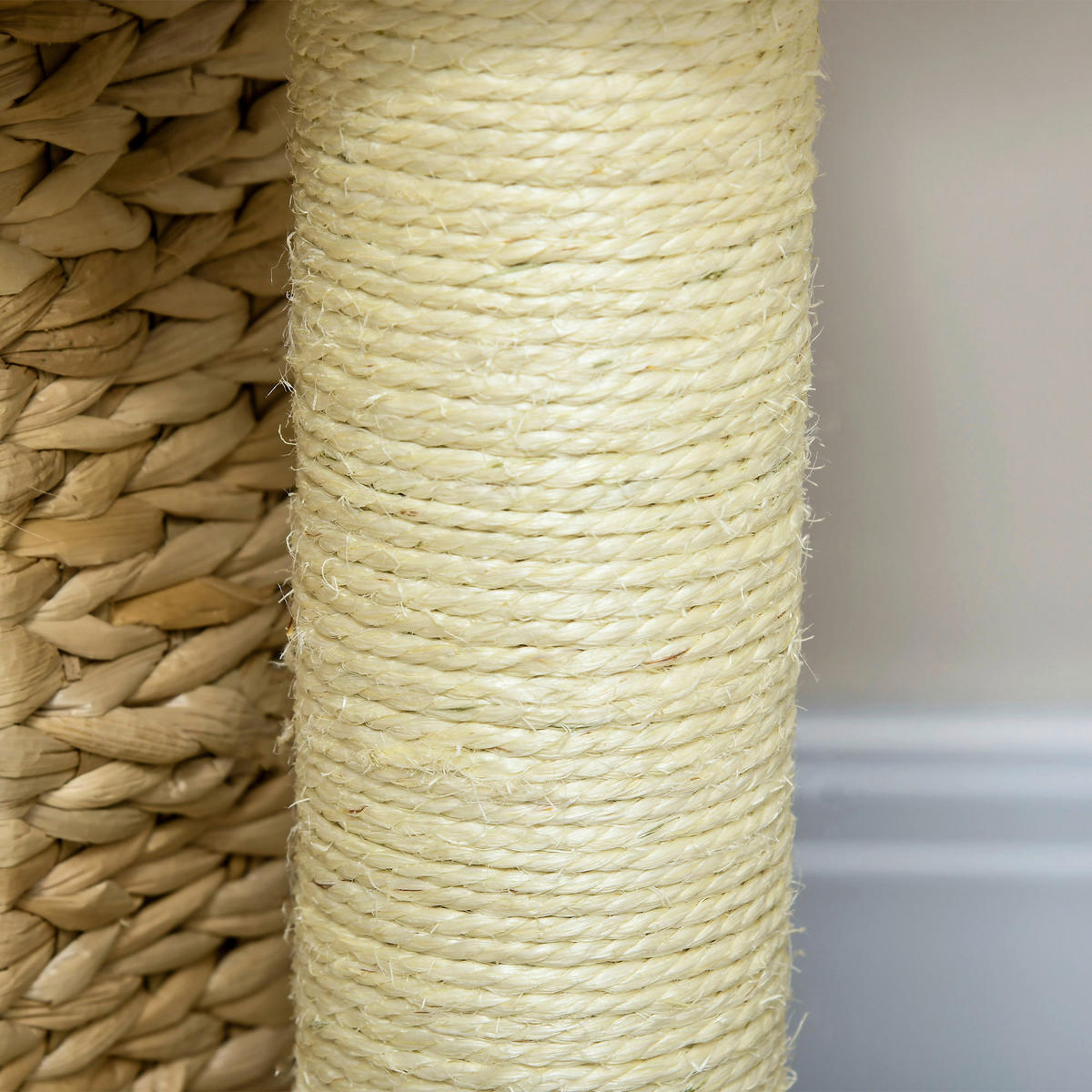 PawHut Kratzbaum beige Plüsch B/H/L: ca. 40x74x45 cm Kratzbaum - beige (45,00/40,00/74,00cm) - PawHut