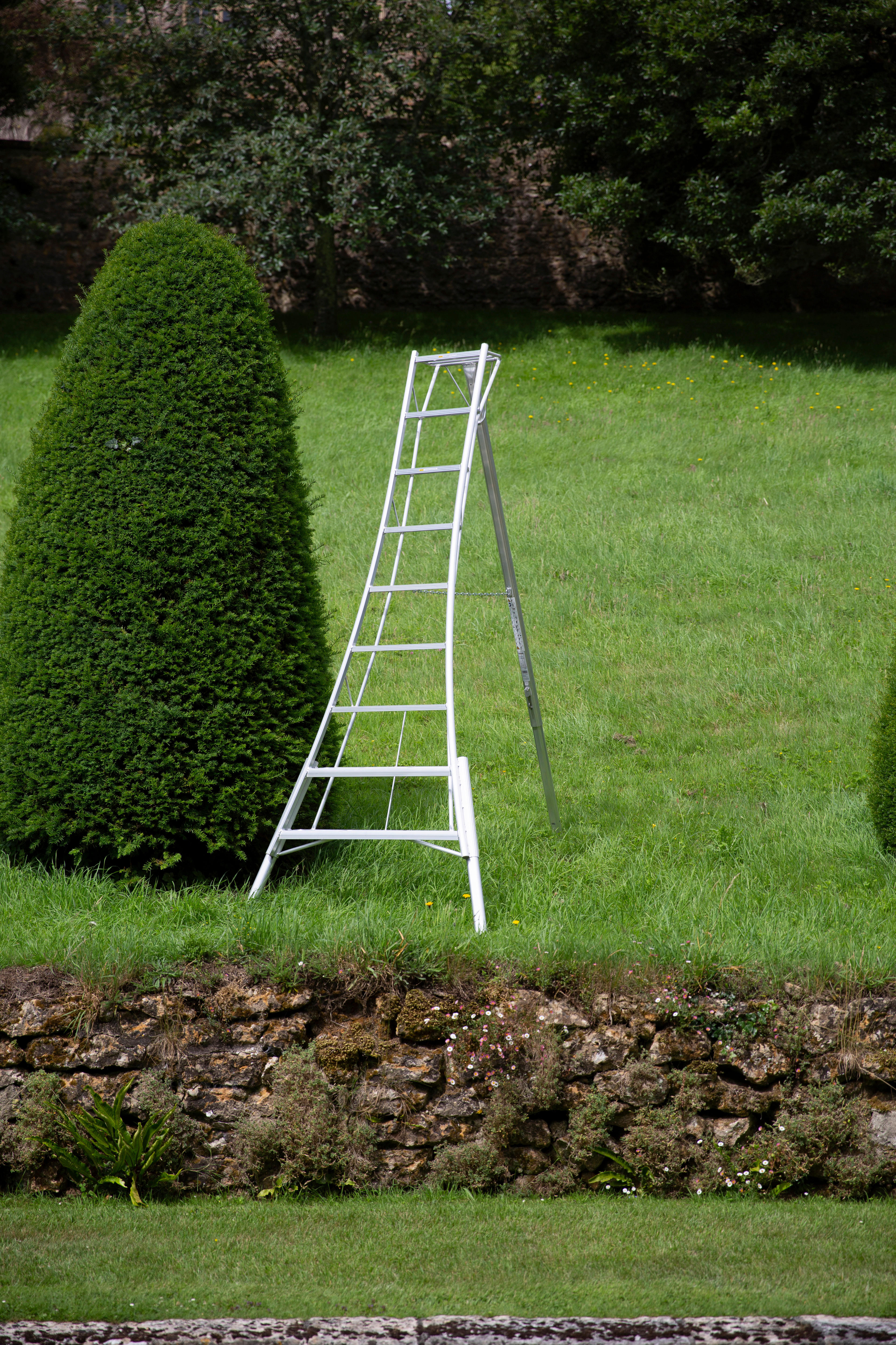 Niwaki Gartenleiter 3-Holm 3-Holm silber B/H/L: ca. 127x270x210 cm 3-Holm - silber (210,00/127,00/270,00cm) - Niwaki