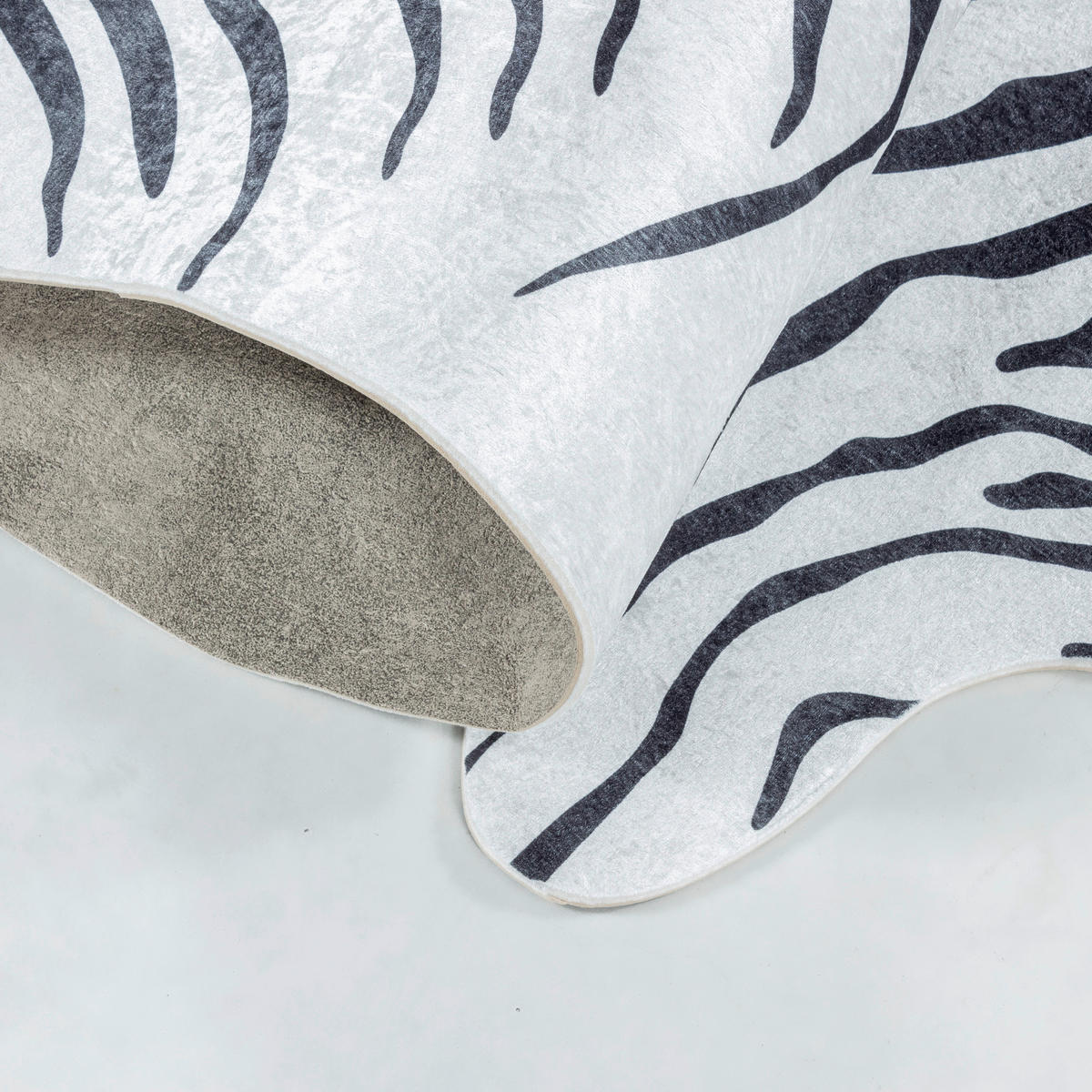Ayyildiz Teppich ETOSHA schwarz B/L: ca. 150x200 cm ETOSHA - schwarz (150,00/200,00cm) - Ayyildiz